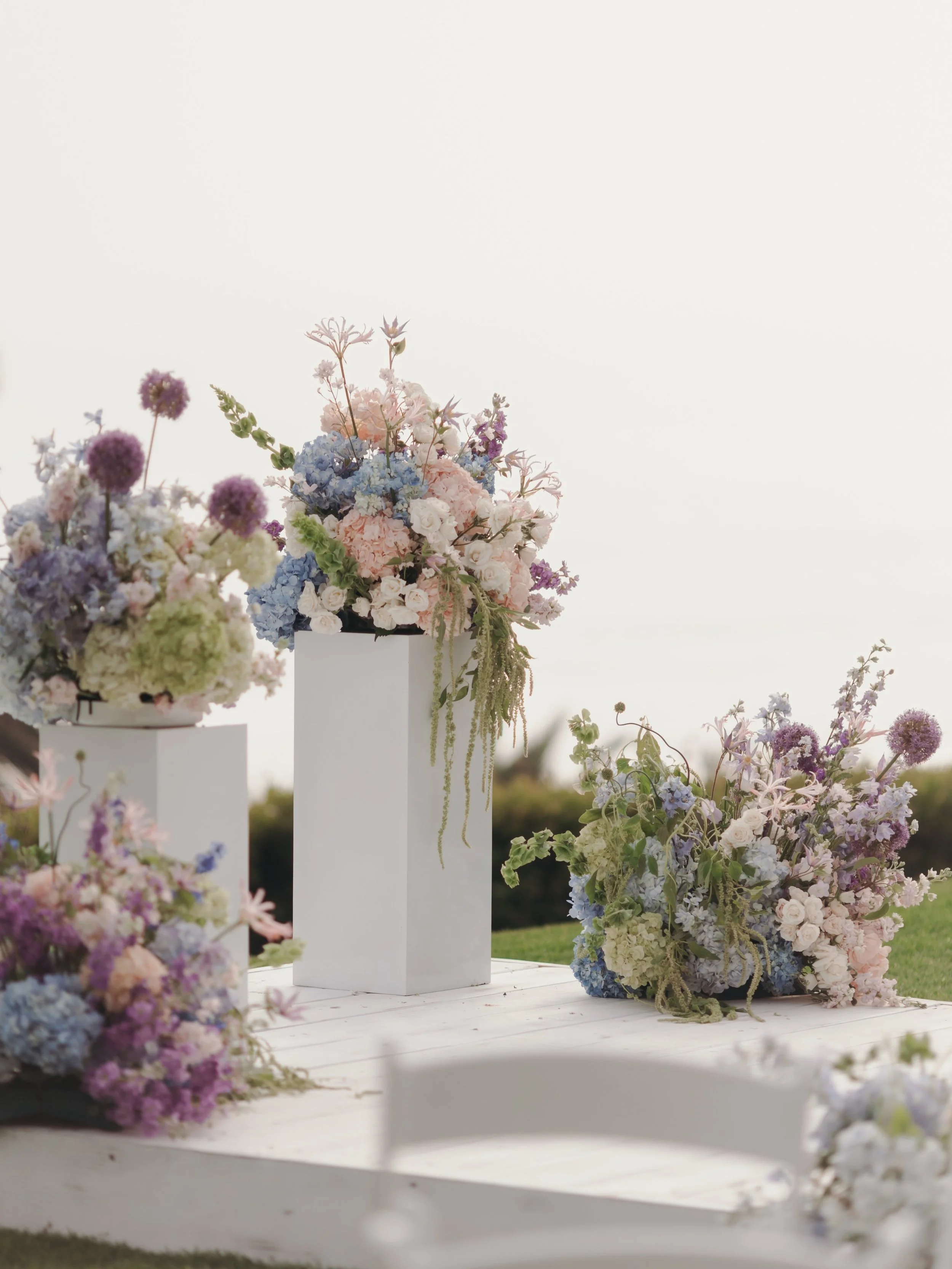 Details from the dreamiest wedding 💫

#wedding #weddinspo #weddingflorist #weddingflowers