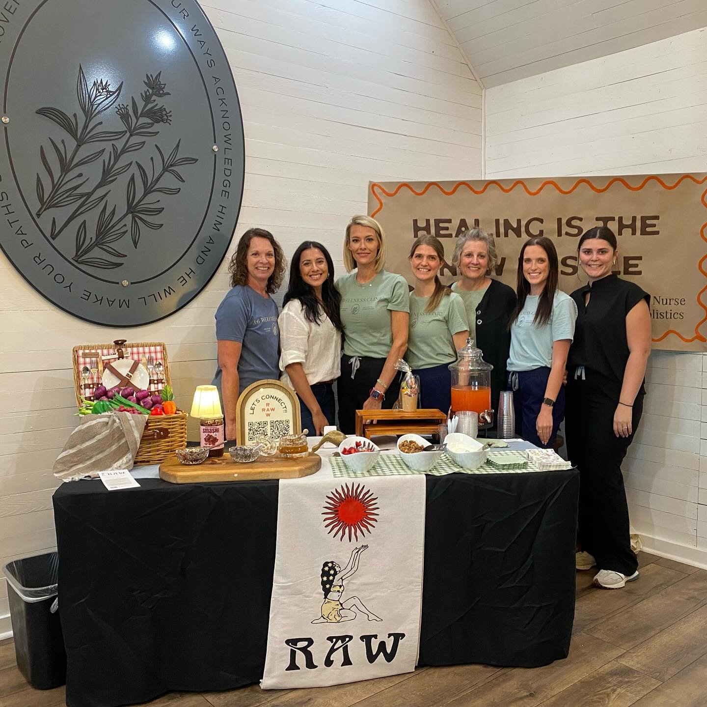 We&rsquo;re so thankful to Jaz from Raw Holistics for spending the day at 3:6 Wellness Clinic! She cultivated such a welcoming space to connect with our patients and share more about her heart and mission.

We loved getting to enjoy her refreshing mo