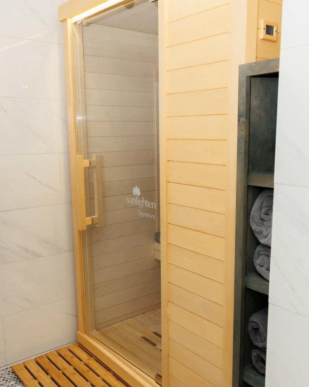 As the temps begin to drop, our bodies crave warmth, rest, and restoration, our Infrared Sauna is the perfect way to support all three.
Infrared light gently warms your body from within, helping to detoxify, ease muscle and joint tension, boost circ