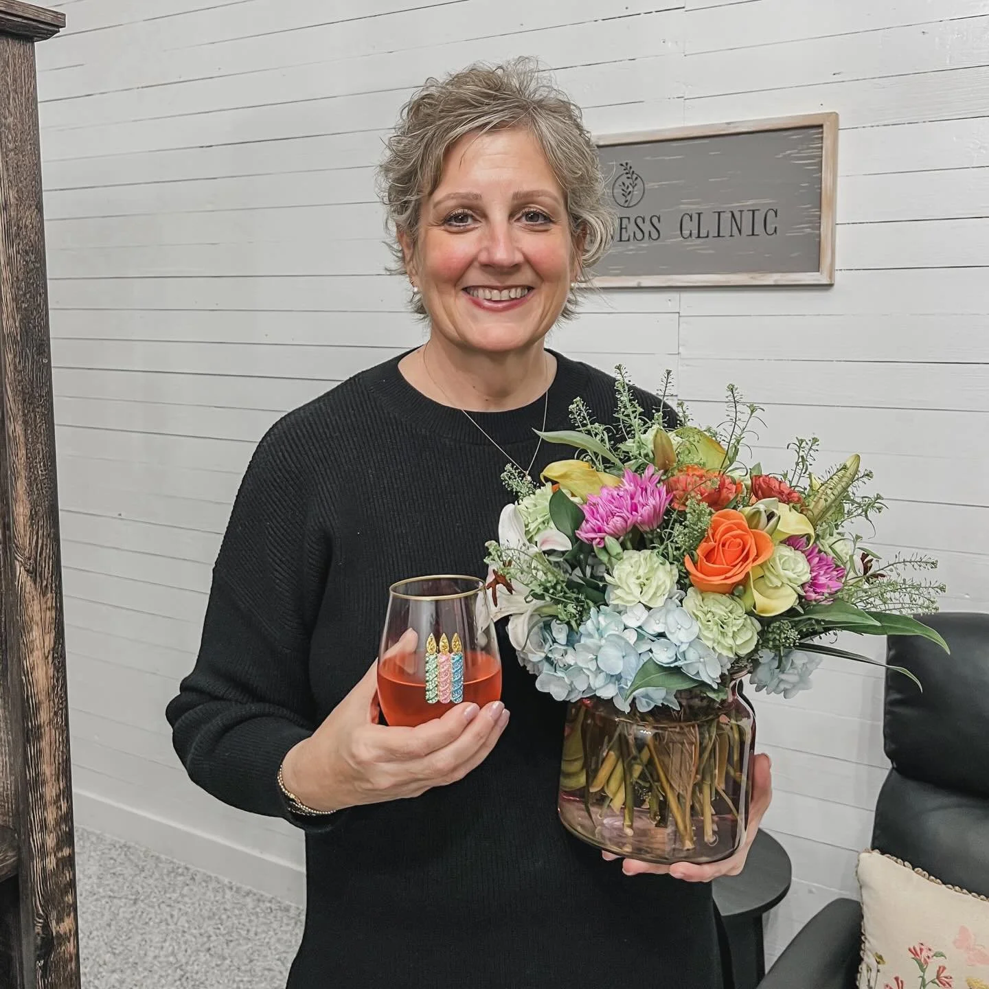 Help us wish Ginny a very happy birthday!!! 🥳🎂

We are so grateful for her heart, her care, and everything she pours into 3:6 Wellness Clinic. Ginny, we love you and hope you have the best day celebrating 🤍

The most beautiful flowers and cutest b