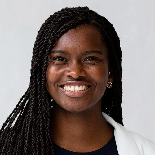 Lauren Mosely Headshot