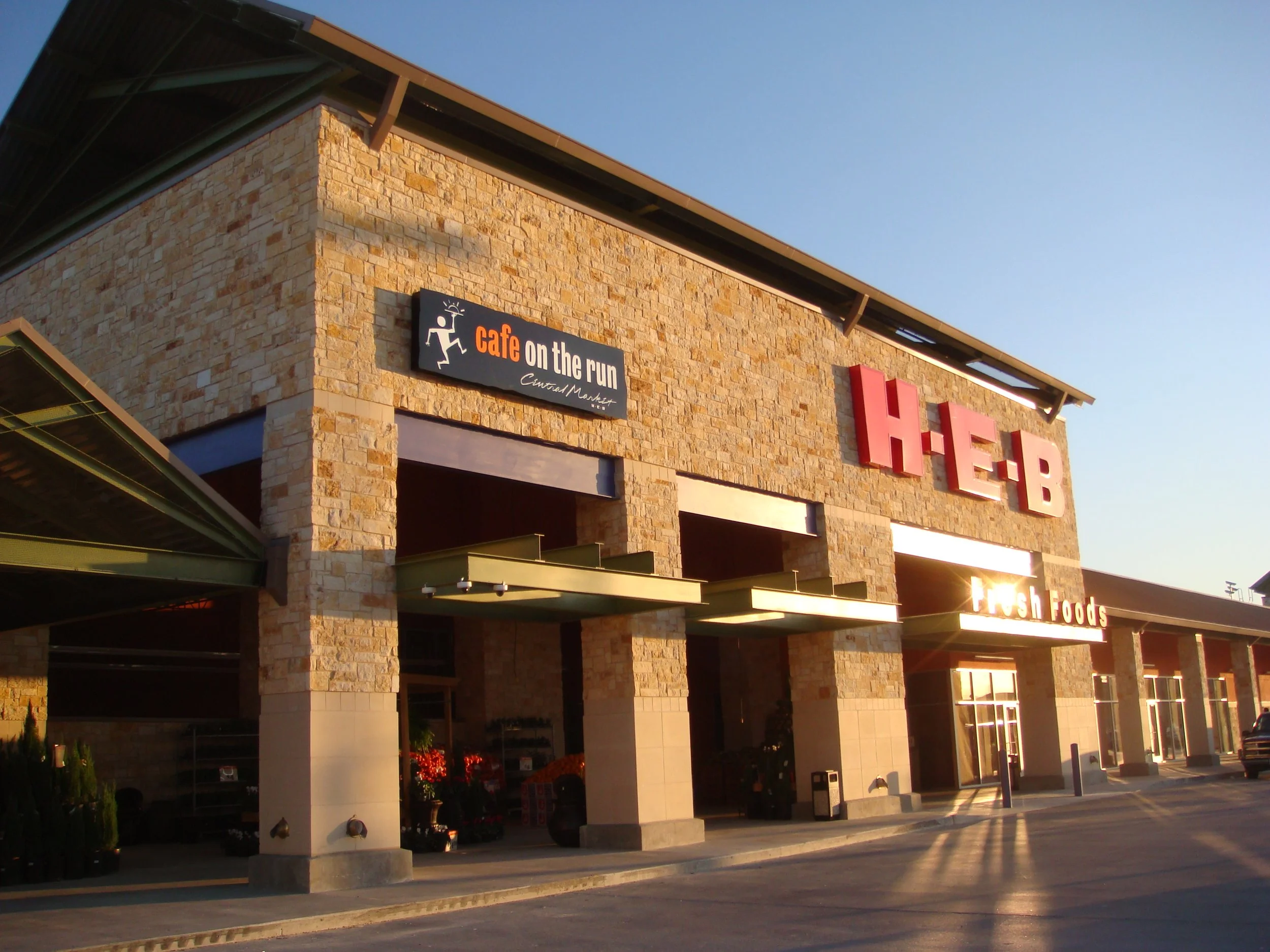 BunkerHillGrandOpening006.jpg