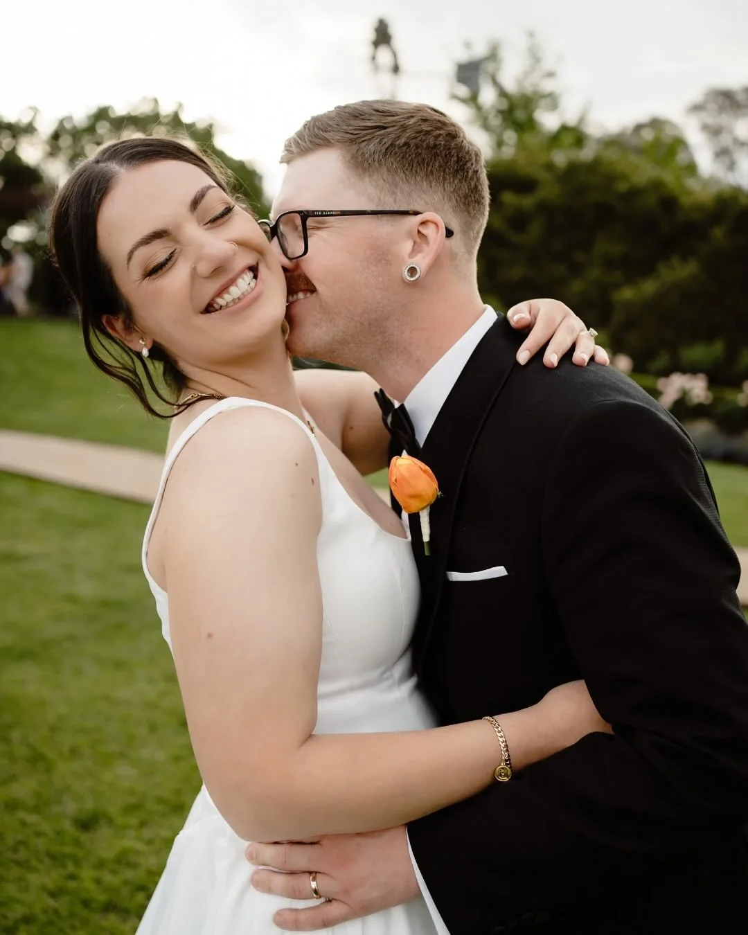 Lexi &amp; Gareth 🥂

You guys seriously nailed it!

Can we do your day all over again??!!

xx Elise

Lovers // @thelexigeorge &amp; @_garethszentessy 
Venue // @yarrarangesestate 
Dress // @taniaolsenbridal 
Flowers // @botanicaltheory 
Hair // @the