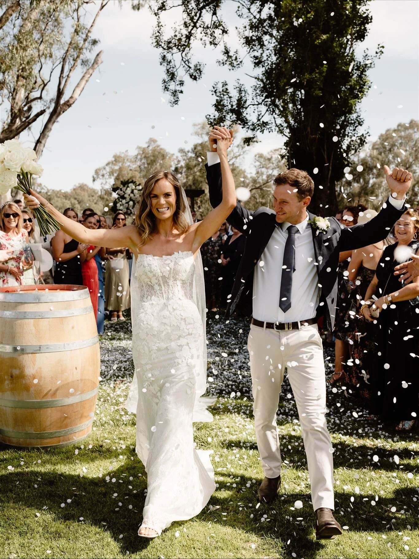 One year married already?!?!
It was so great to see these guys recently and meet their new addition!
&zwnj;
Lovers // @rhylee_oreilly @nathanoreilly5 
Venue // @perricootastationevents 
Suit // @menssuitwarehouse
Dress // @luvbridal
Flowers // @taylo