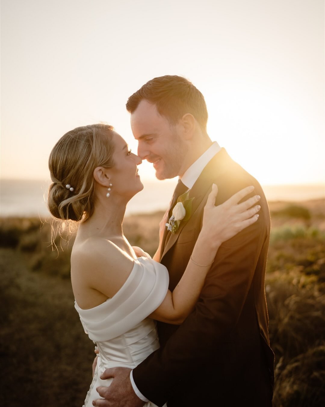 Congratulations Mr &amp; Mrs Dwight!!!

Absolutely amazing day with these two love birds at @&zwnj;phillipislandwineryweddings!

Ready to party right from the start and I was ready for it 🙌

Jamie
&zwnj;
Lovers // @cassie.l.e.e &amp; @thomasjames91 