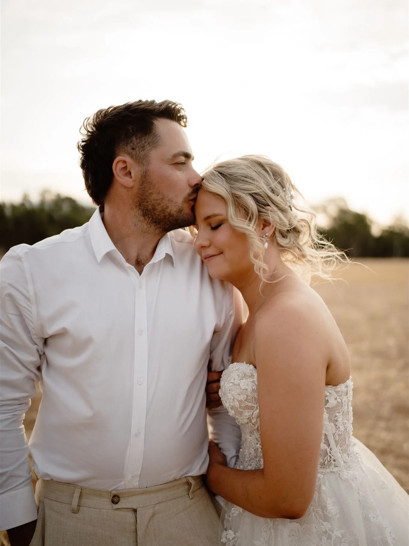 20 minutes. That&rsquo;s all we need.

When the light drops low and everything slows down&hellip;

That&rsquo;s the magic.

We&rsquo;ll sneak you away just long enough to breathe, hold hands, and remember what the day is actually about.

You two.

No
