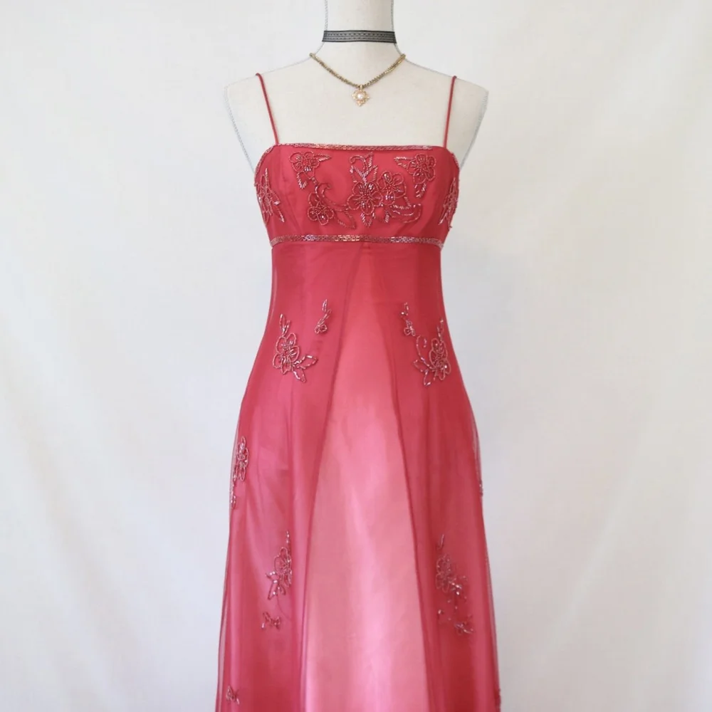 Maisie Vintage 90s Pink Ombr Empire Waist Beaded Dress Meri Vintage Maisie Vintage 90s Pink Ombr Empire Waist Beaded Dress Meri Vintage