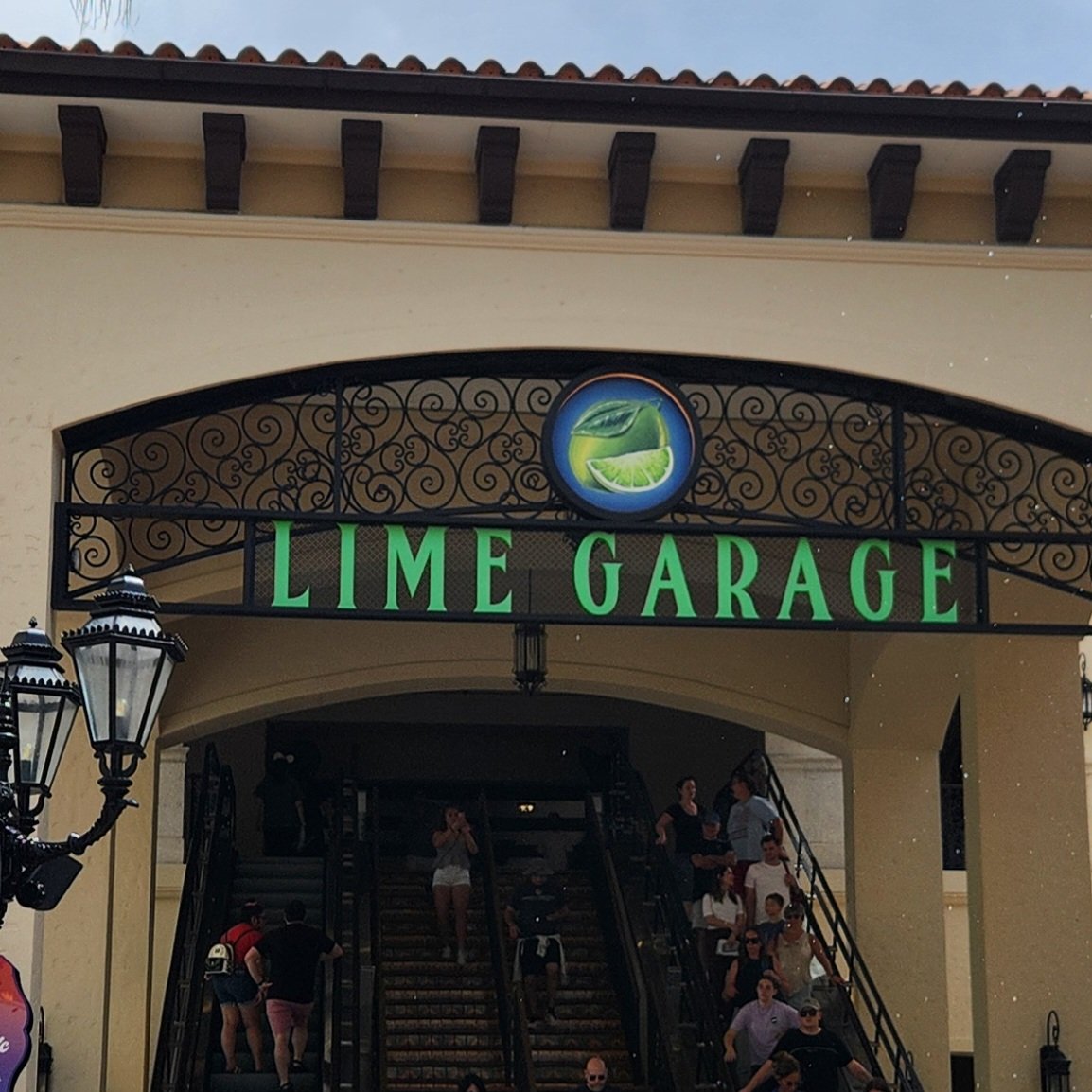 How Does Parking at Disney Springs Work?