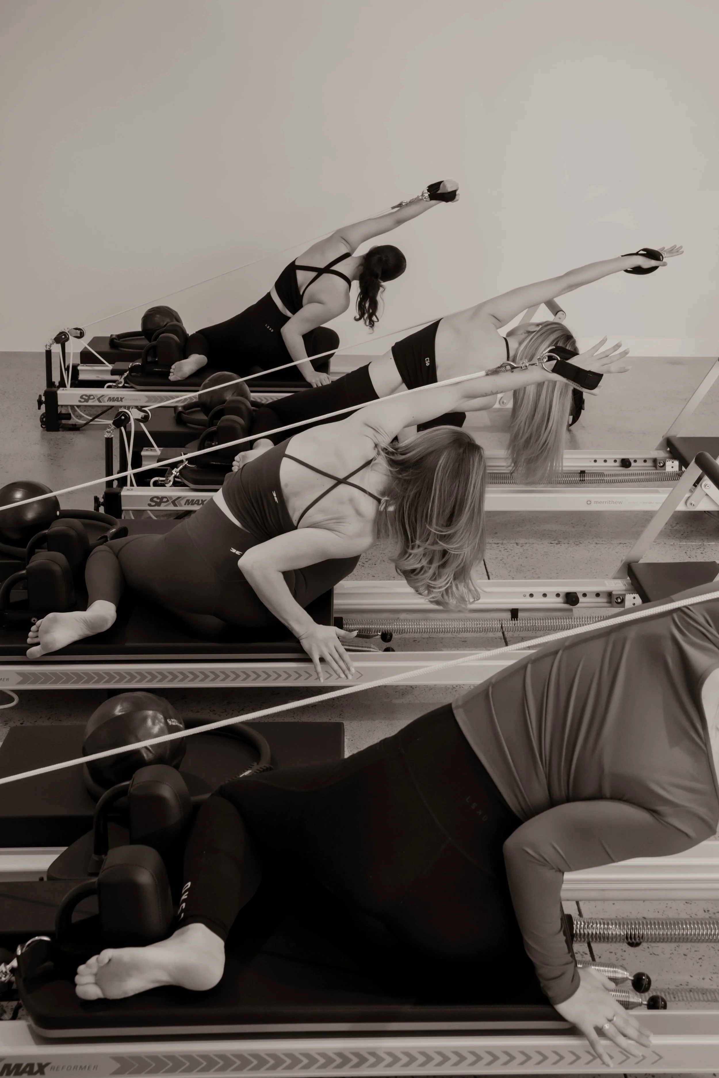 action shots (@claudia.tivendale)-65.jpg