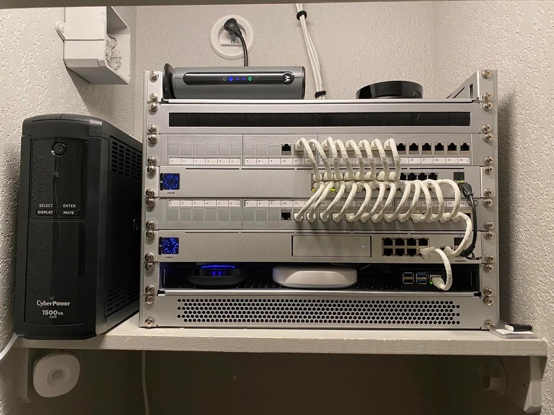 unifi-setup-v0-75xgy0vy4ta81.jpeg