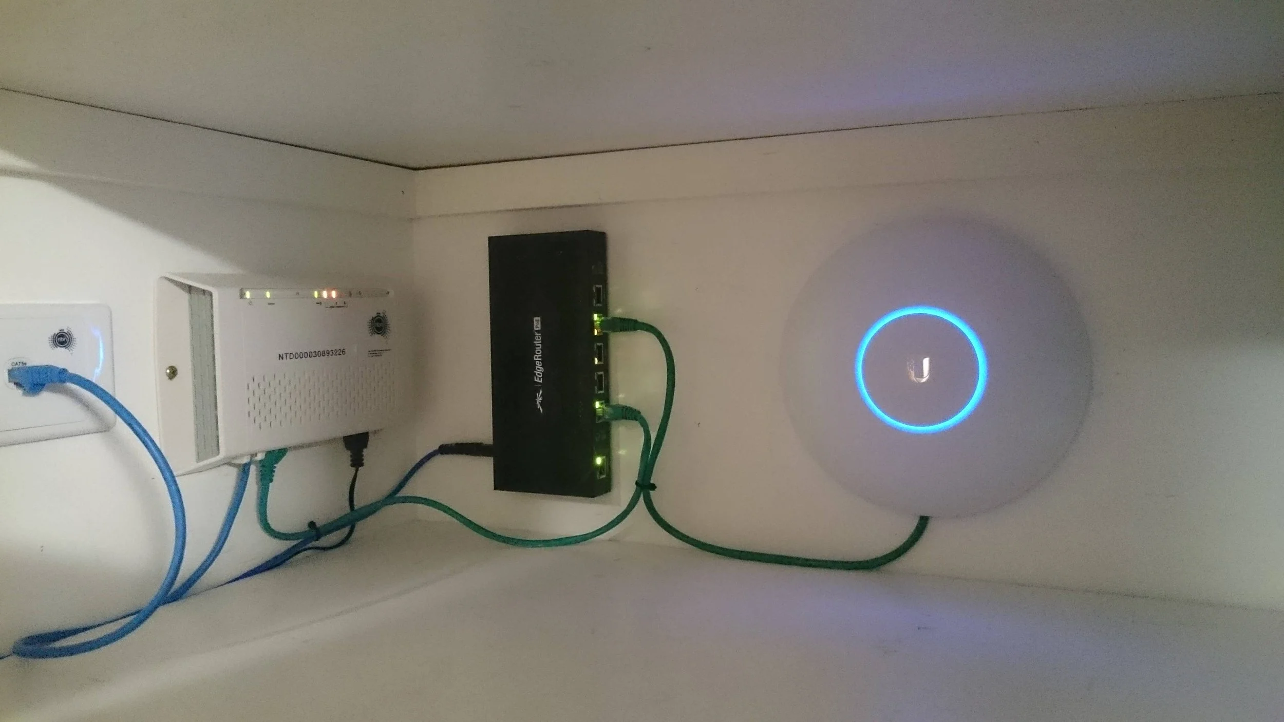 My new home setup. - Imgur.jpg