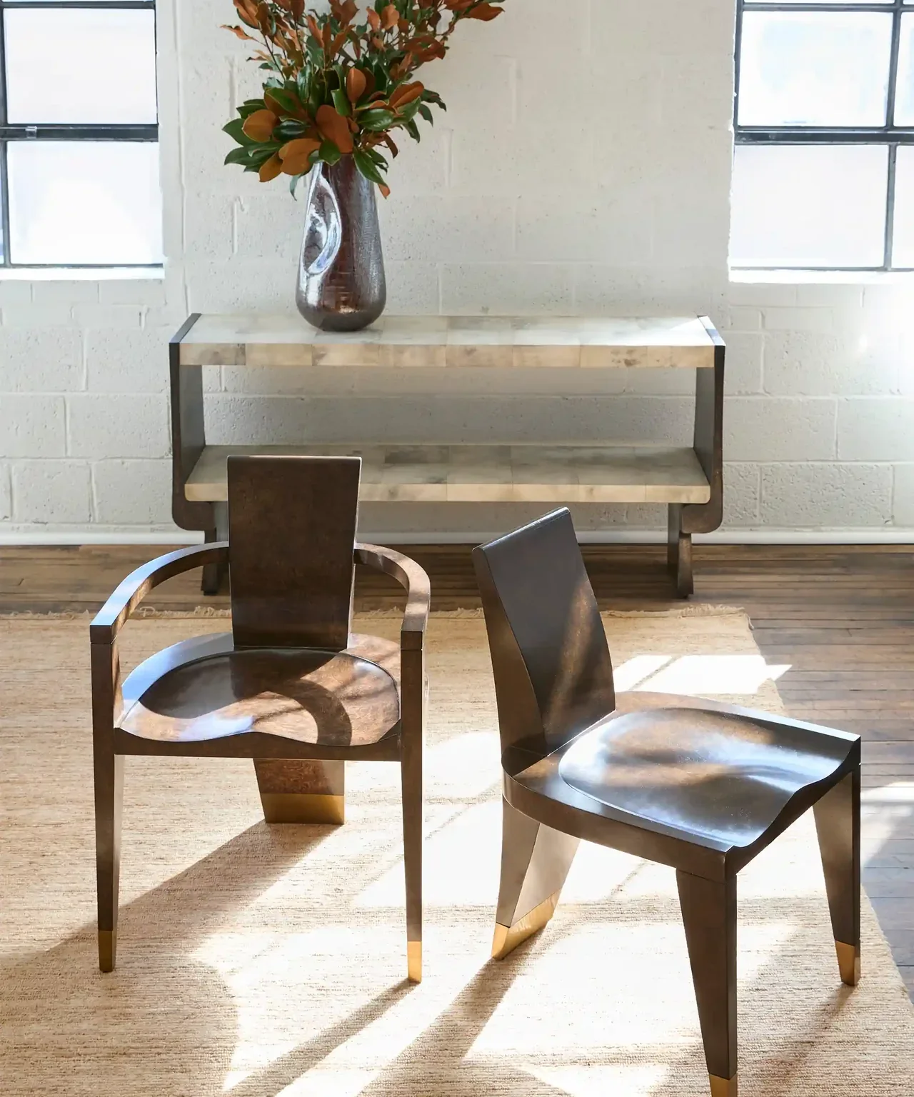 stern_chair_ai_1.webp