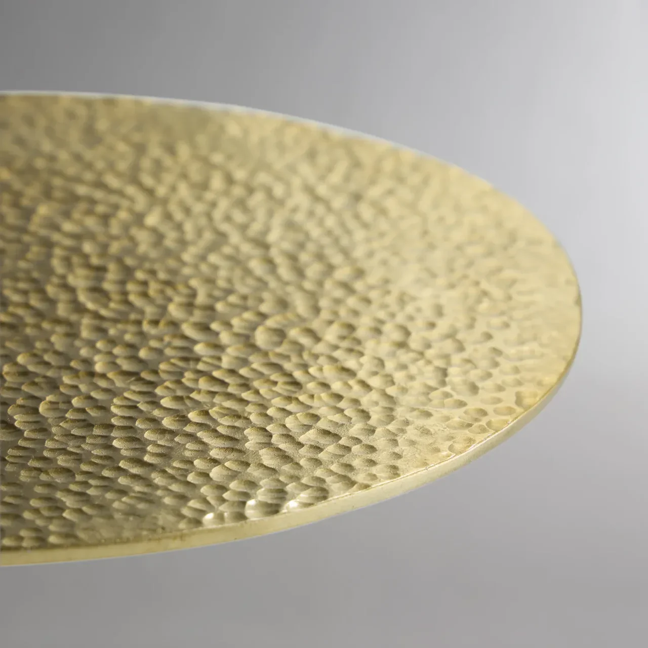 THE TENDED FORM COLLECTION | 
LUSTER LINE Accent Table