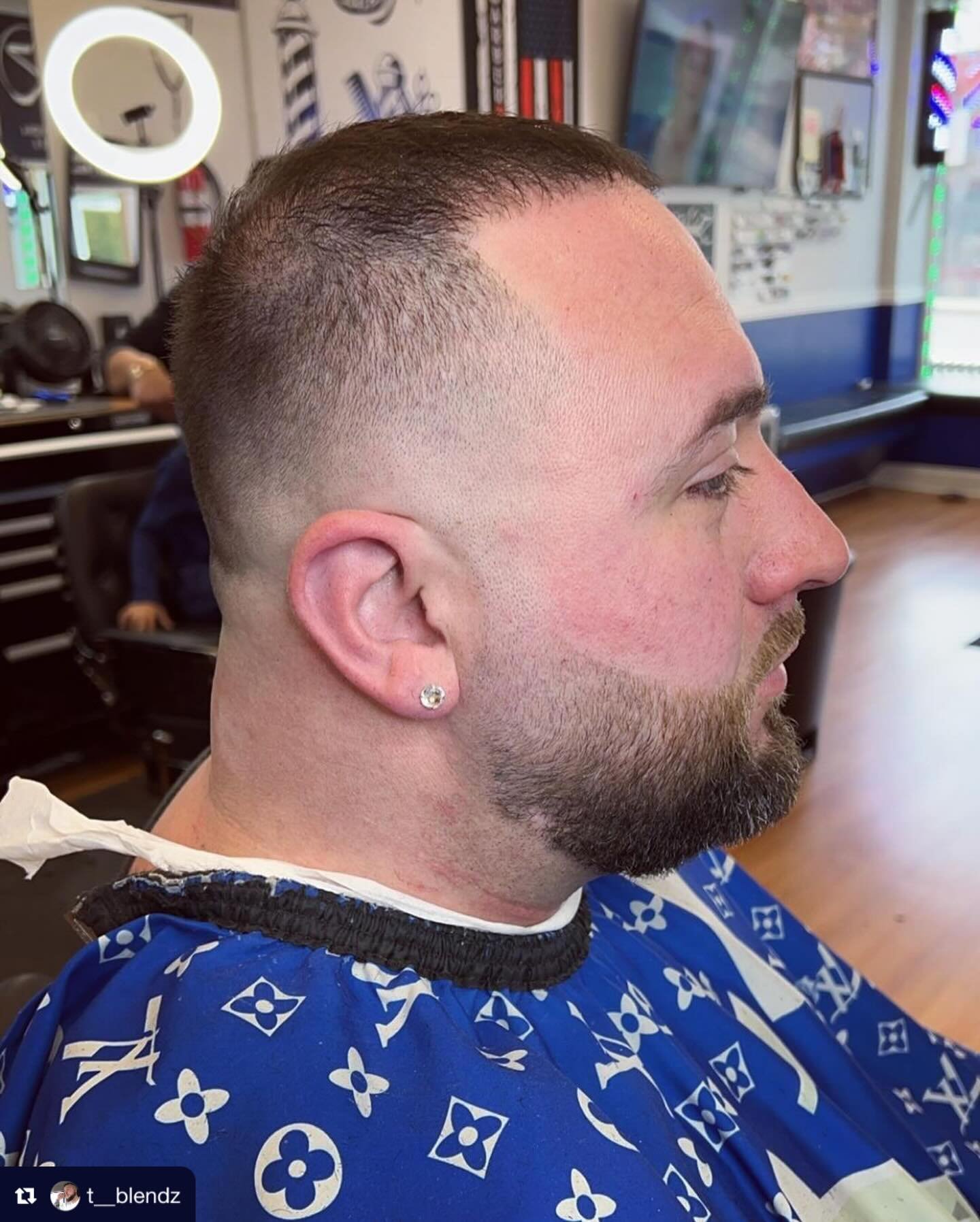 Repost from @t__blendz
&bull;
#barber #barbers #barbershop #barberlife #barberlove #barberworld #barbergang #barbernation #barberpost #barberstyle #barberart #barberhustle #andis #wahl #babylisspro #gamma #stylecraft #jrlclippers #providence #rhodeis