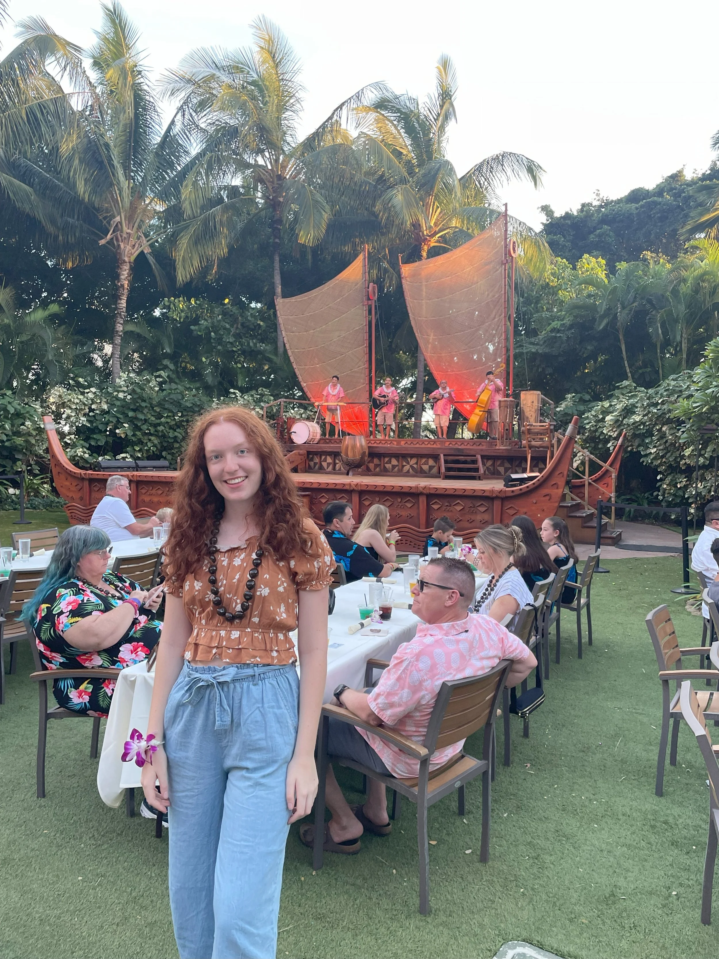 luau 3.jpg