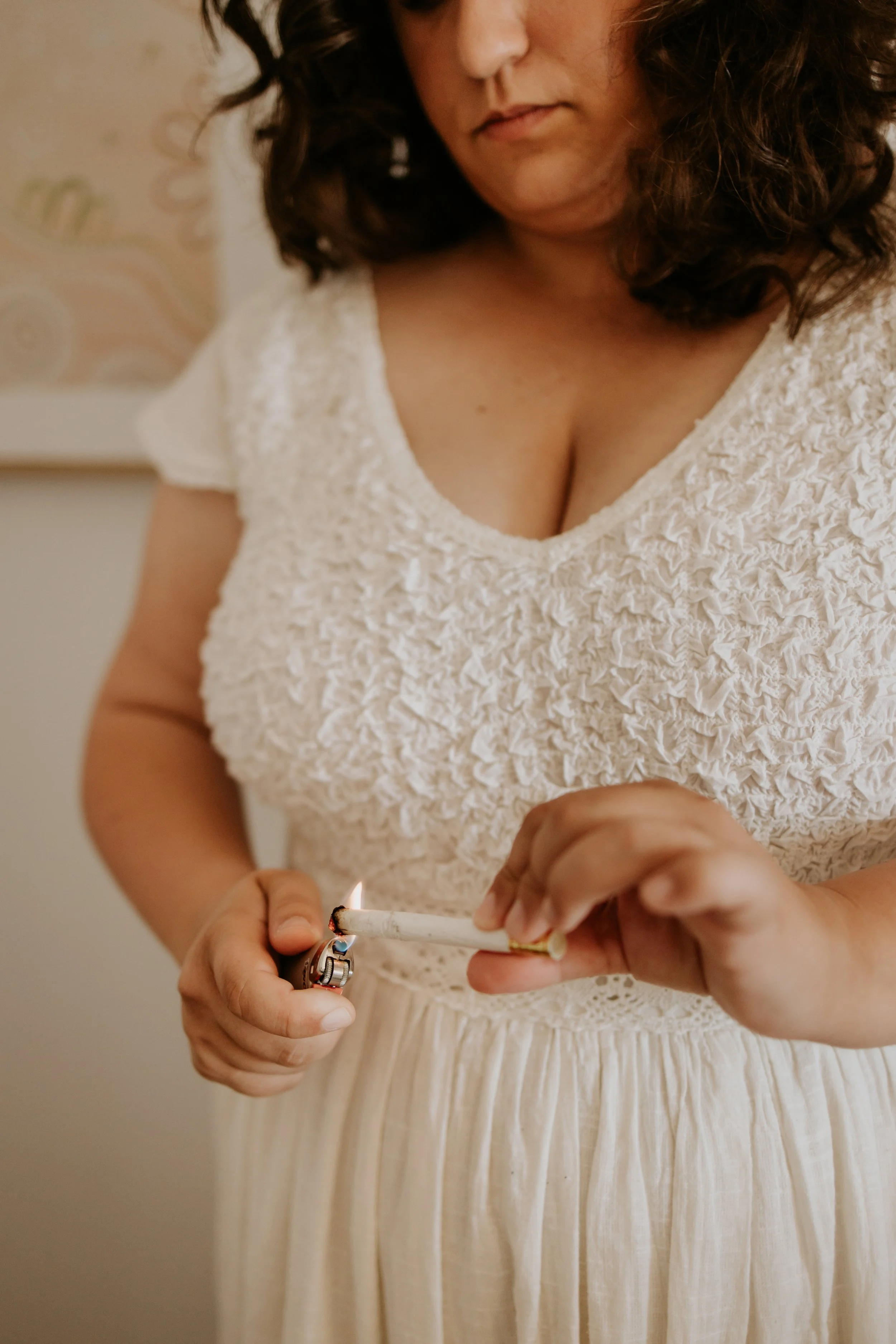 Moxa and Acupuncture for women's health, hormone balance, fertility, pregnancy, postpartum support, mental health, digestion and more in Mudgeeraba, Gold Coast.