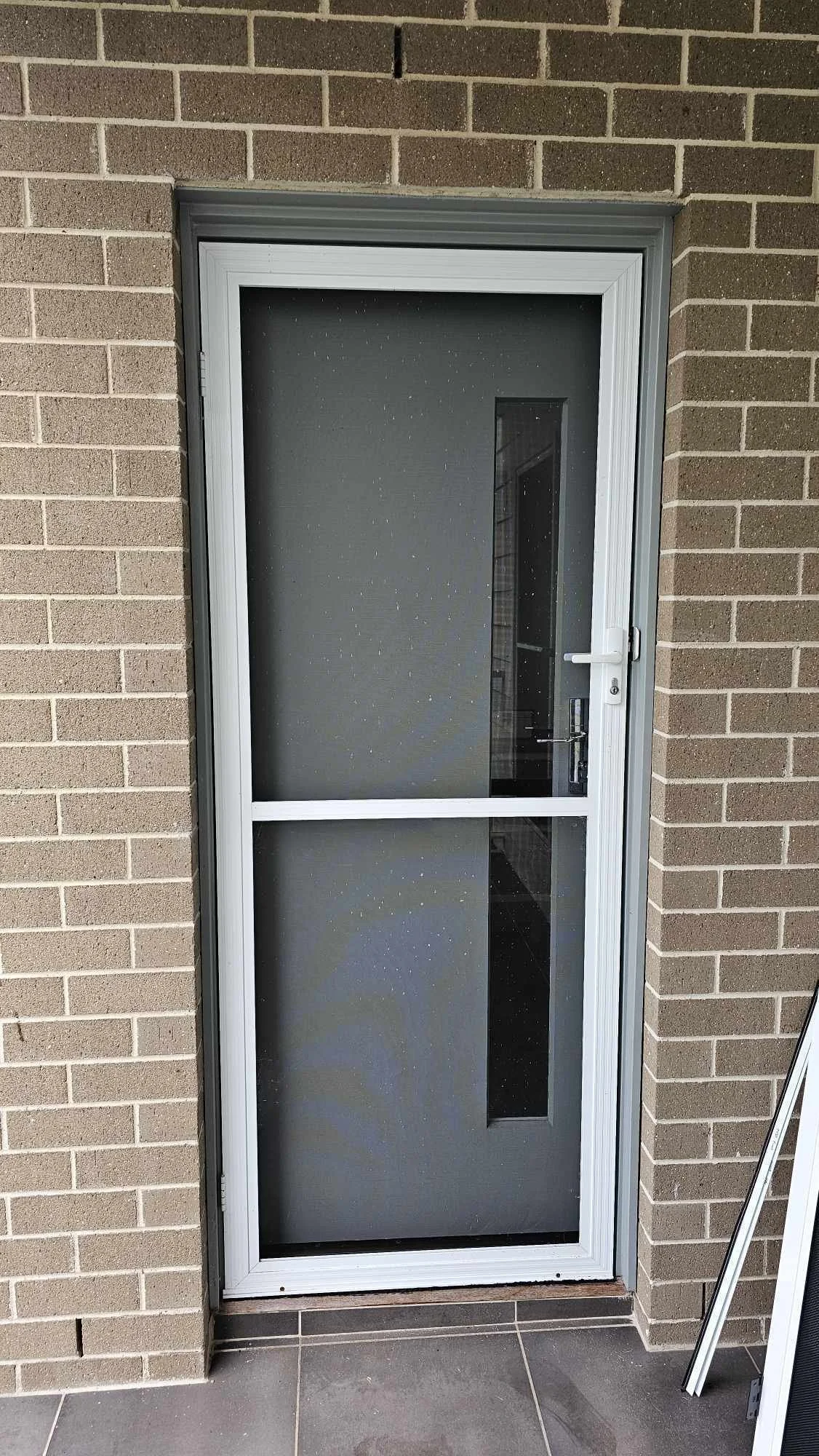 flyscreen hinge front door