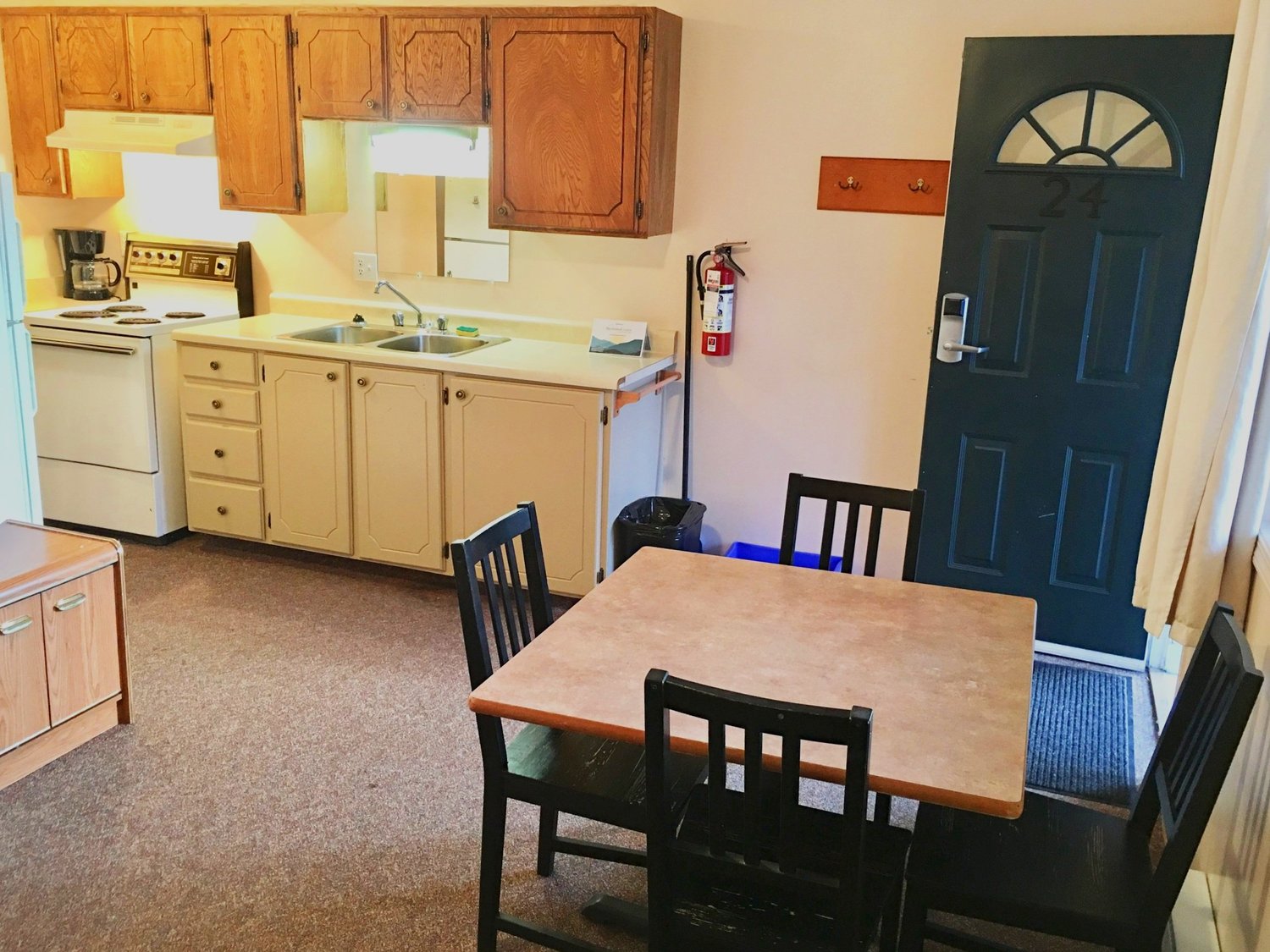 East Court kitchenette