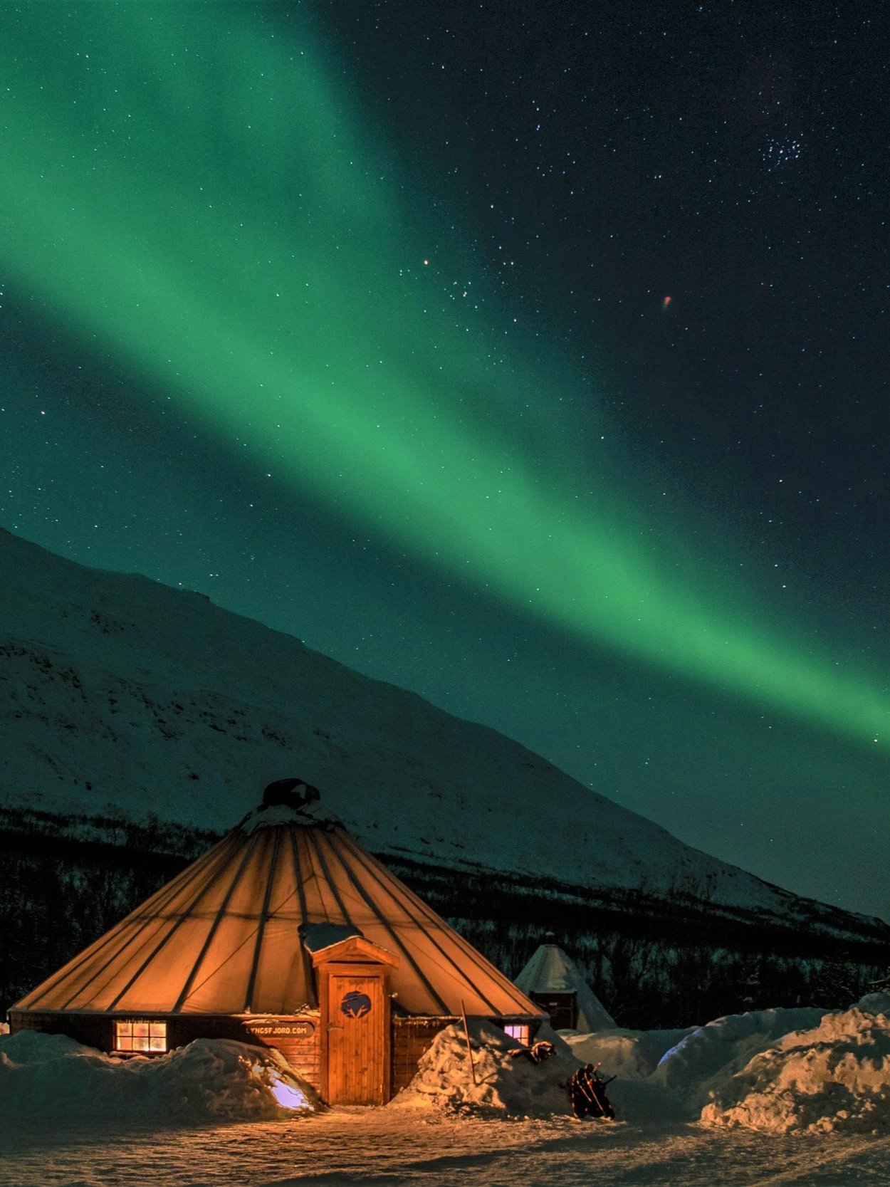 6130d931752f6a3c010f35f3_CT_Northern+Lights+Visit_2.84+MB.jpg