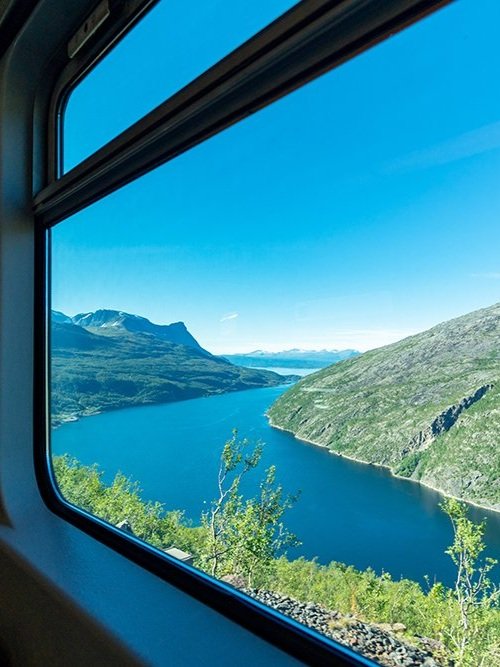 The+Arctic+Train+-+The+Ofoten+Line+-+NTC+Showcase.jpg