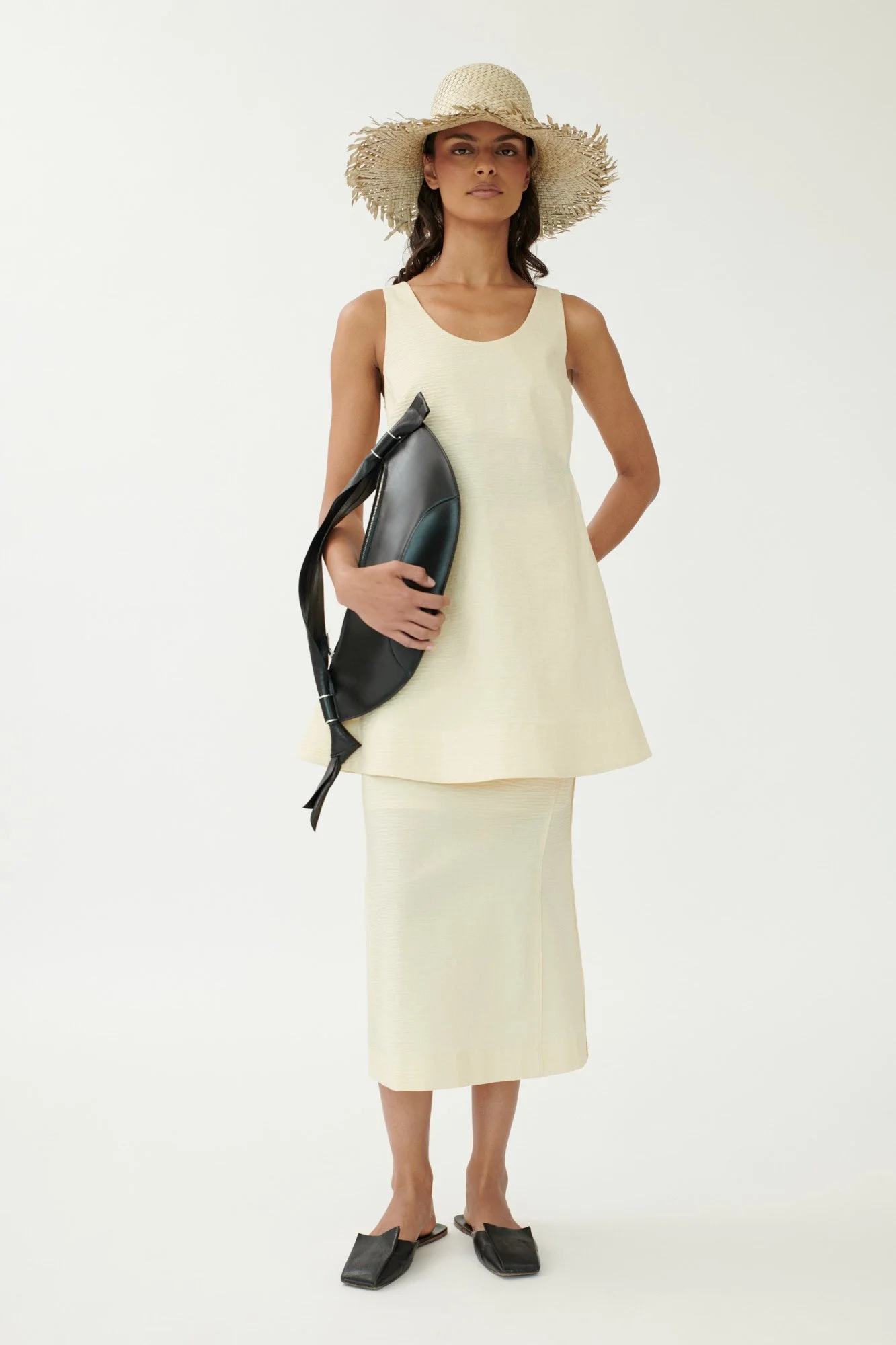 dress_ELLE_42113-40_skirtELY_42113-40_hat_123.jpg