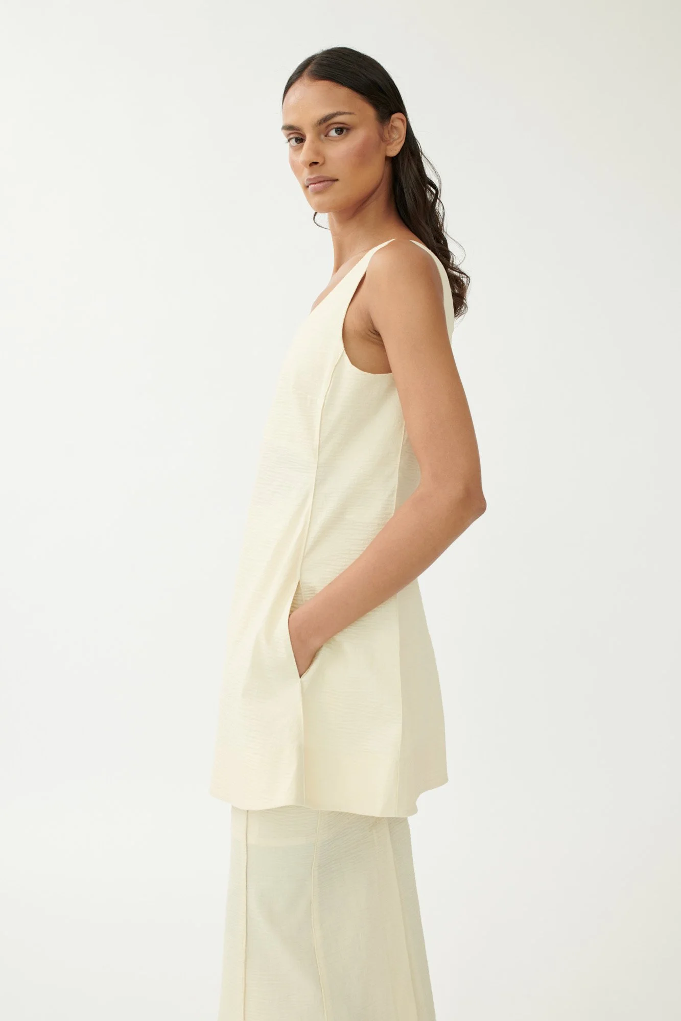 dress_ELLE_42113-40_skirtELY_42113-40_hat_196.jpg