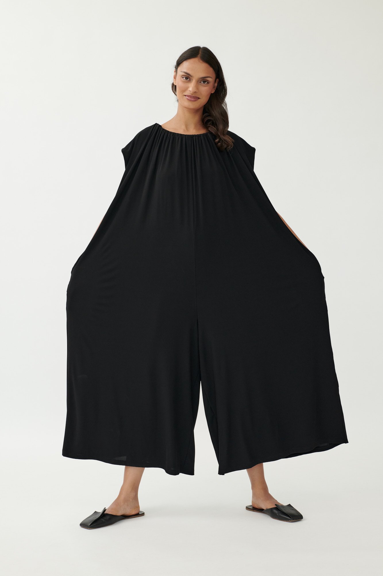 overall_STILL_42302-06_154.jpg