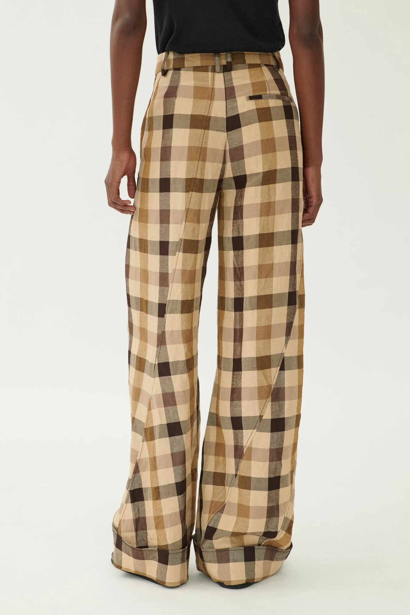 pants_LAOS_42114-07_031.jpg