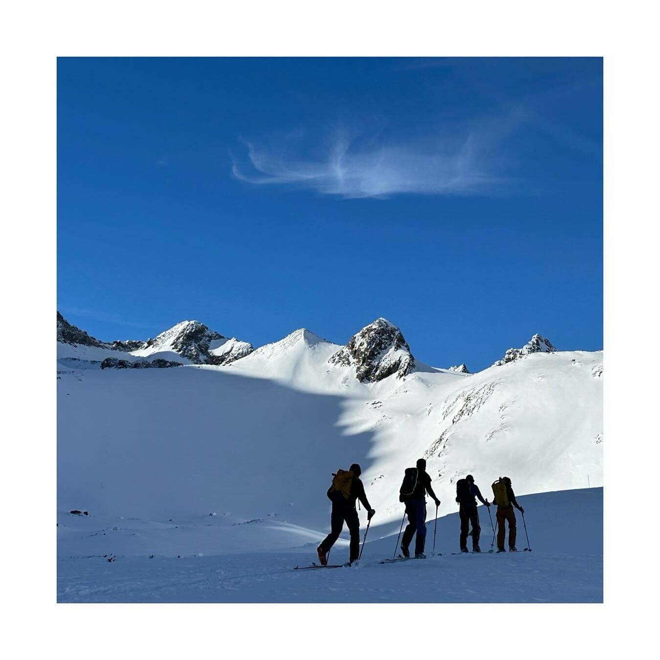 🏔️🤩⛷️Skitouren Paradies Stubai
.
.
.
.
#skitouring 
#vomfeinsten 
#stubai 
#tirol 
#outdoorsports 
#neverstopexploring 
#kohlatirol