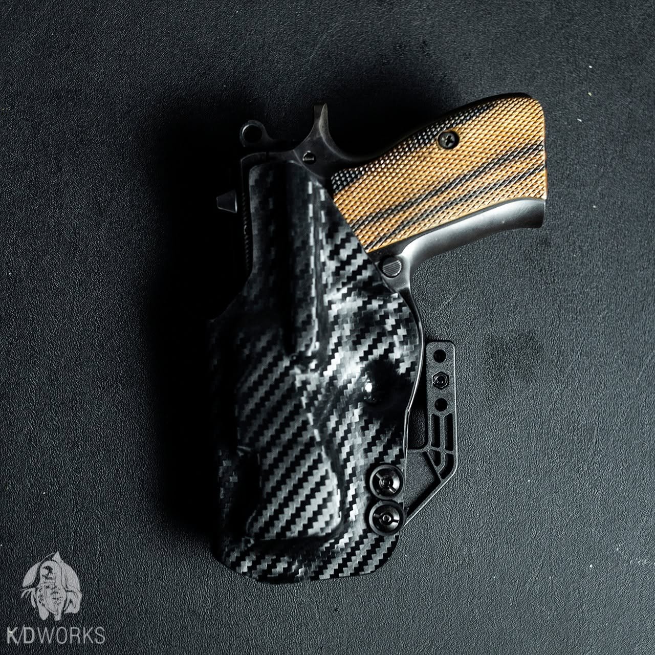 cz75-2.jpg