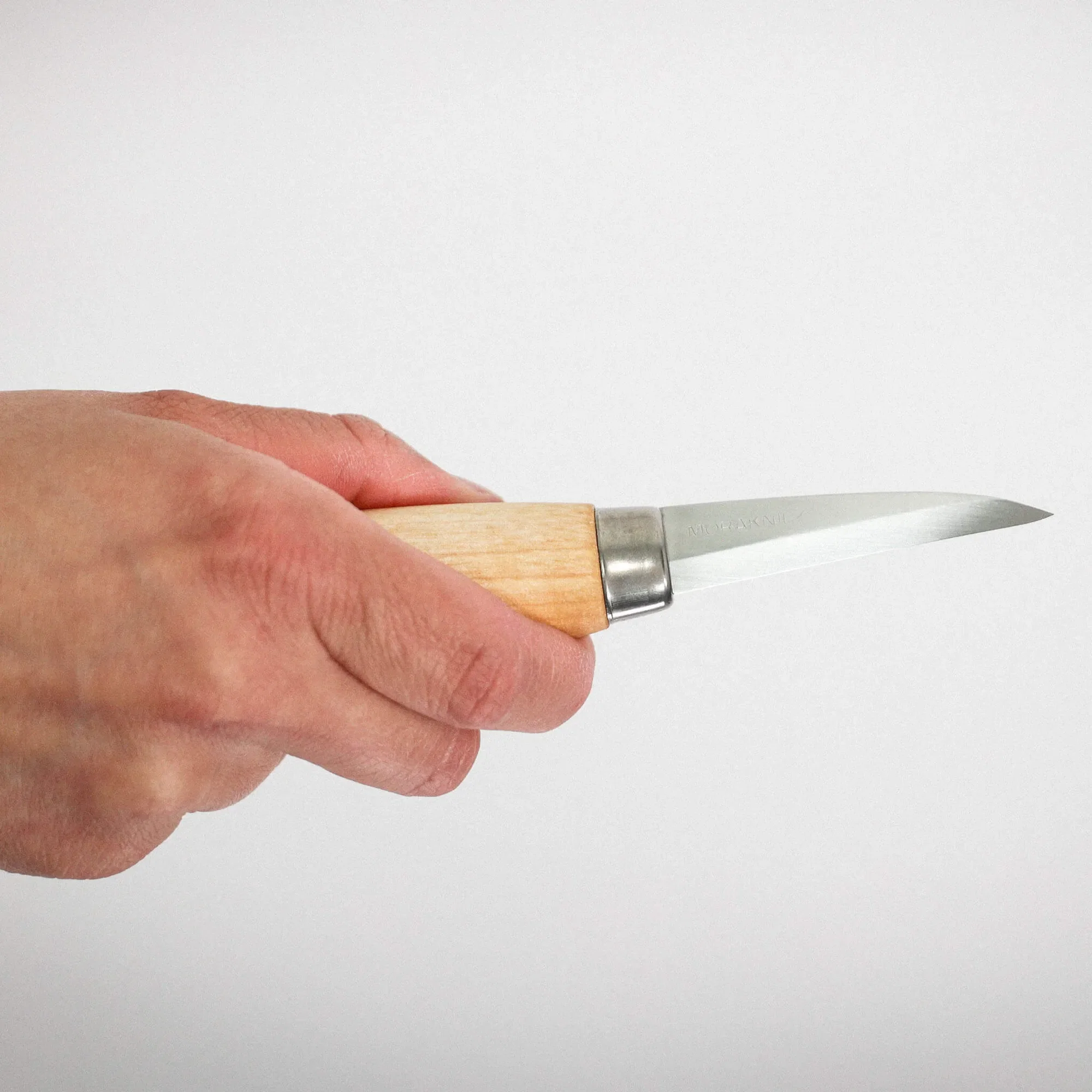 Slojdkniv_122_LC_Knife_Hand_2048x2048.png