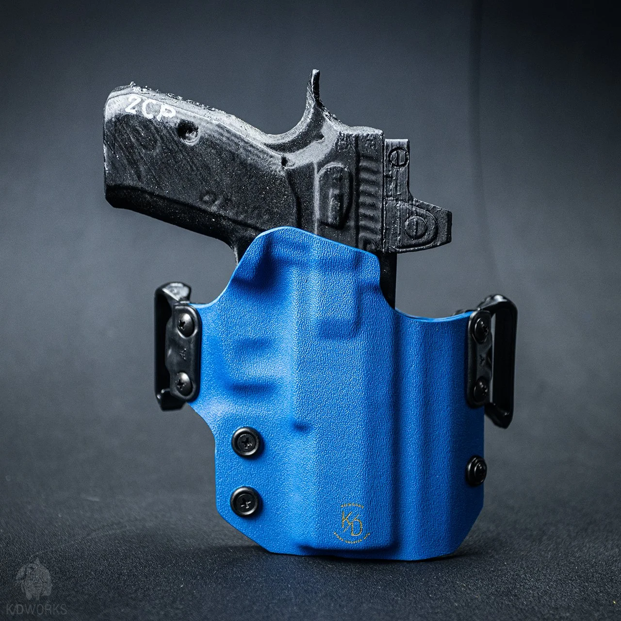 cz shadow.jpg
