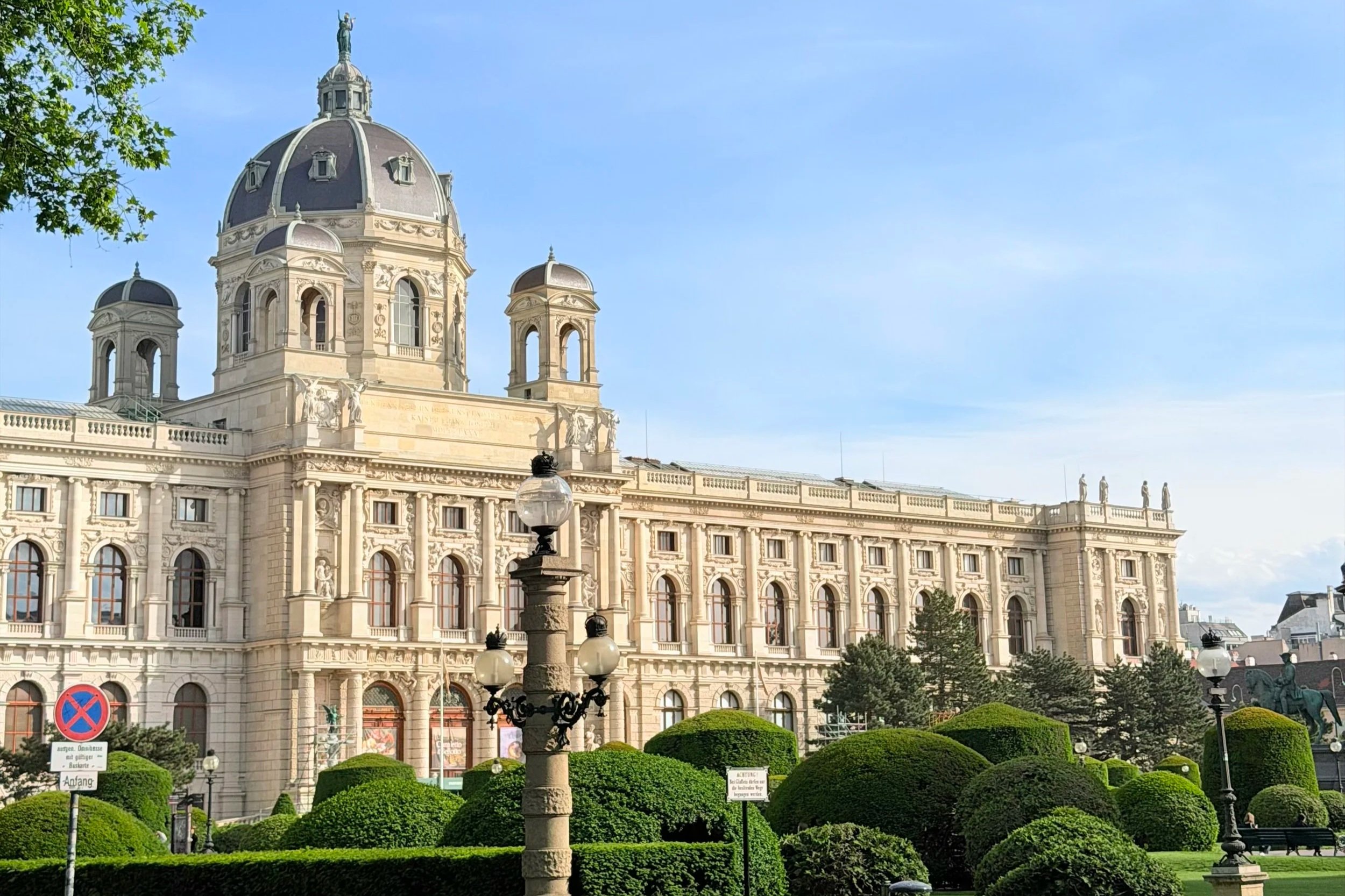 museumplatz in vienna