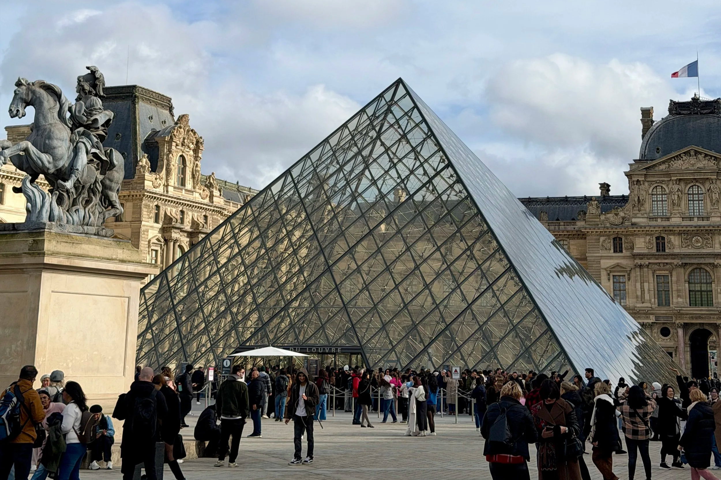 the pyramids at the louvre