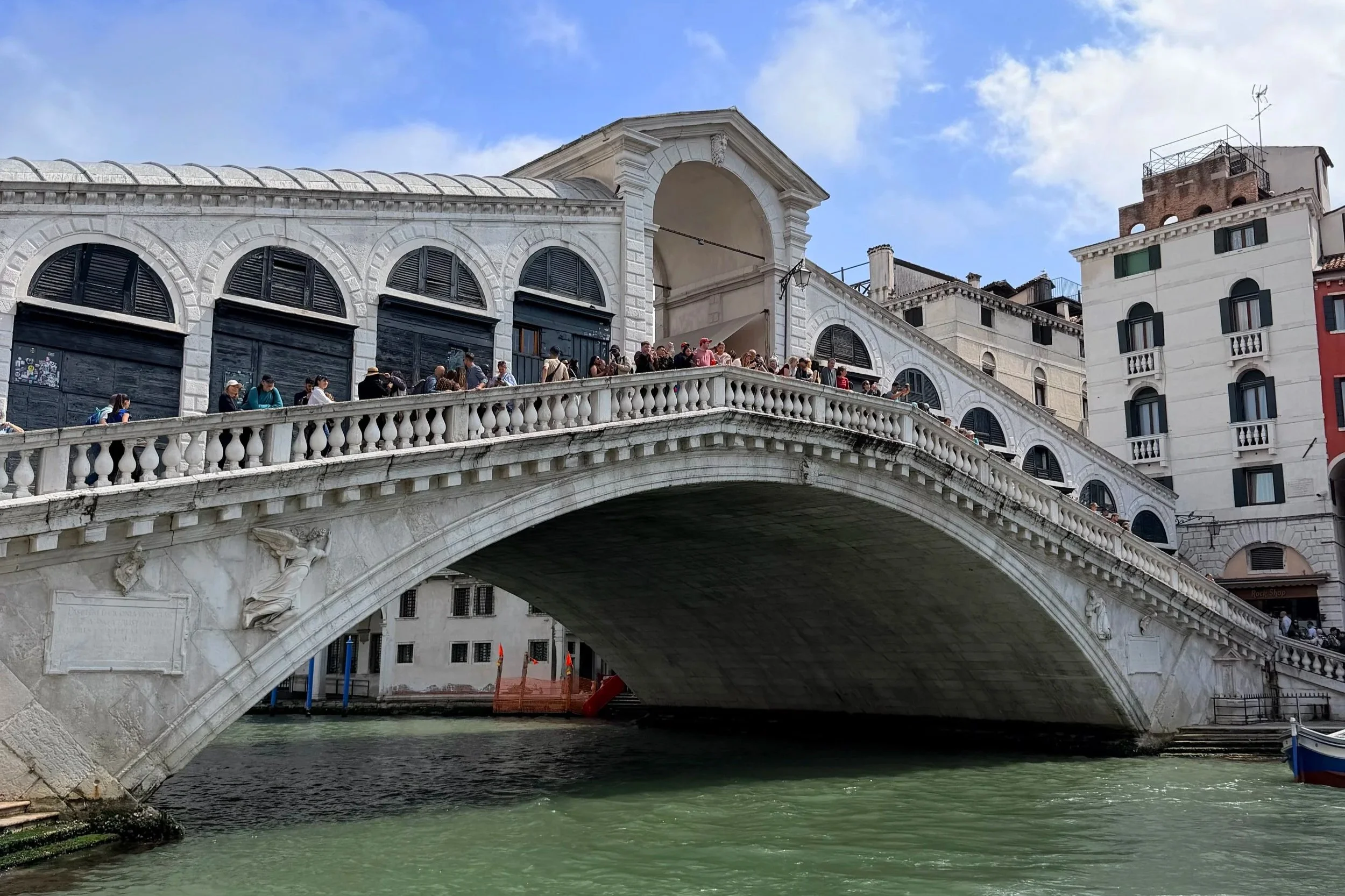 rialto bridge venice