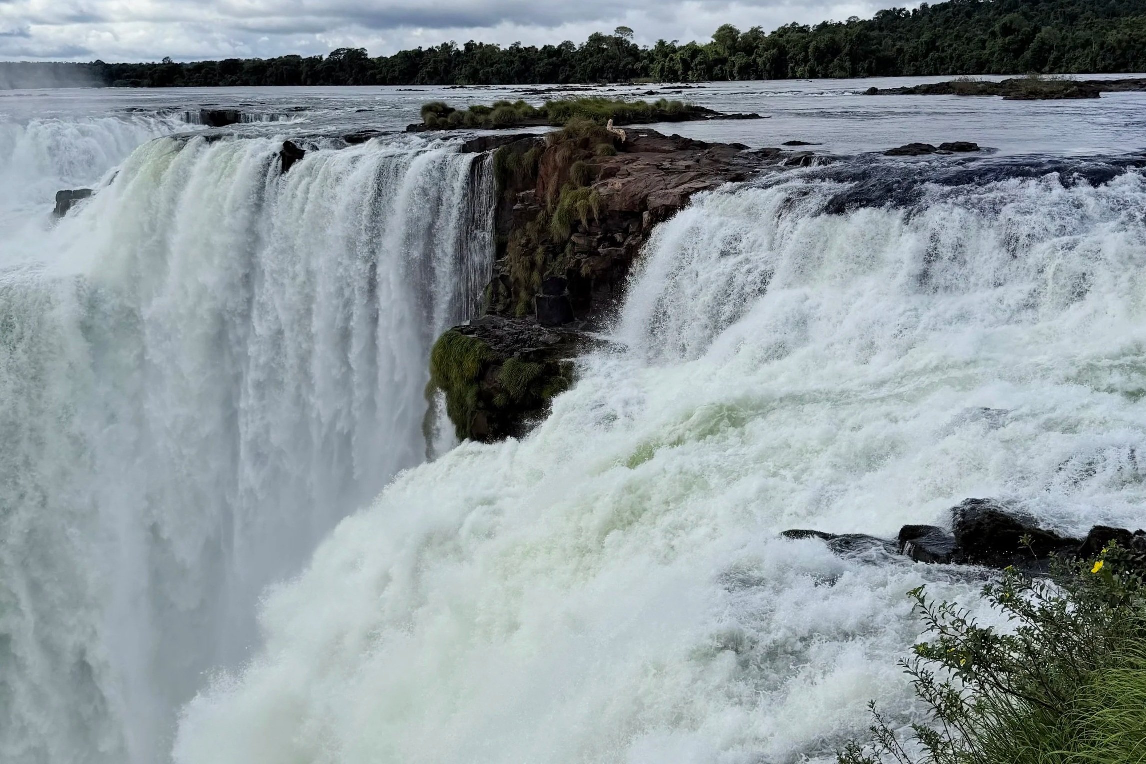 iguazu falls argentina
