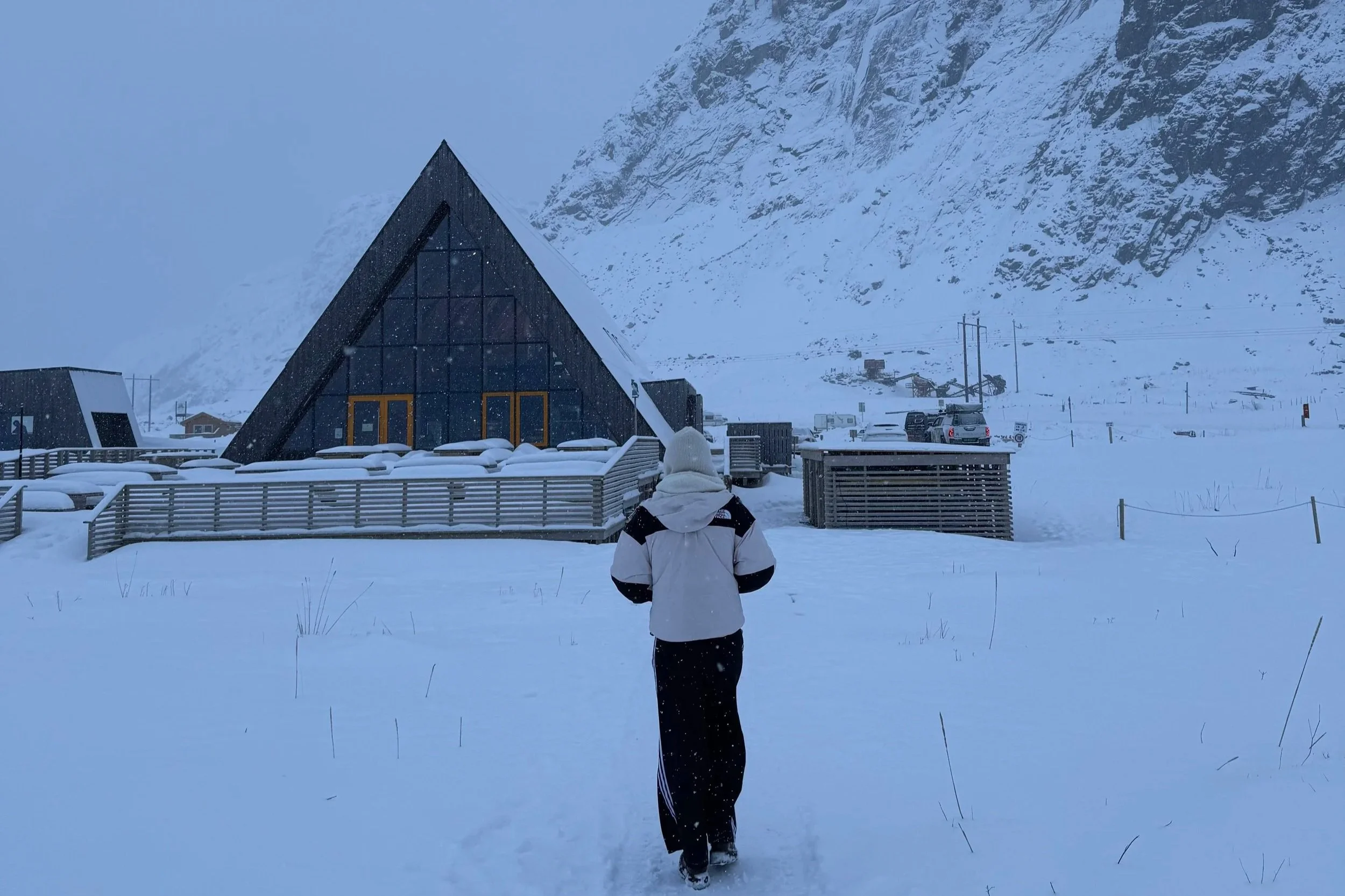 lofoten artic surfing and sauna