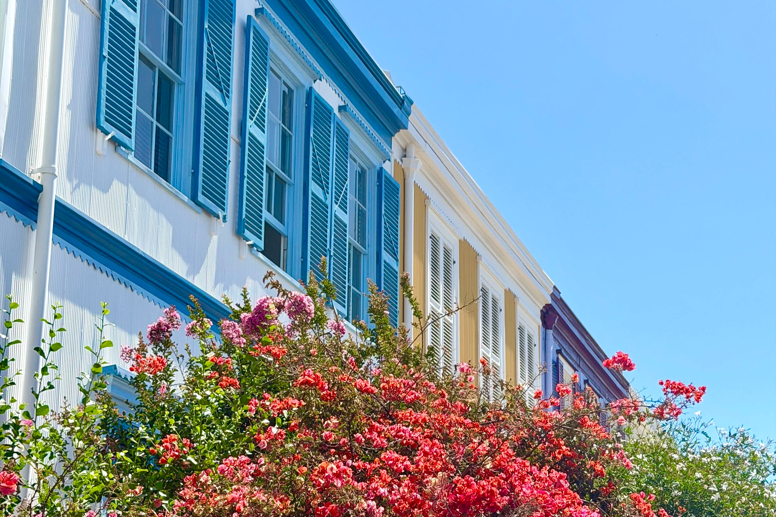 colours in valparaiso