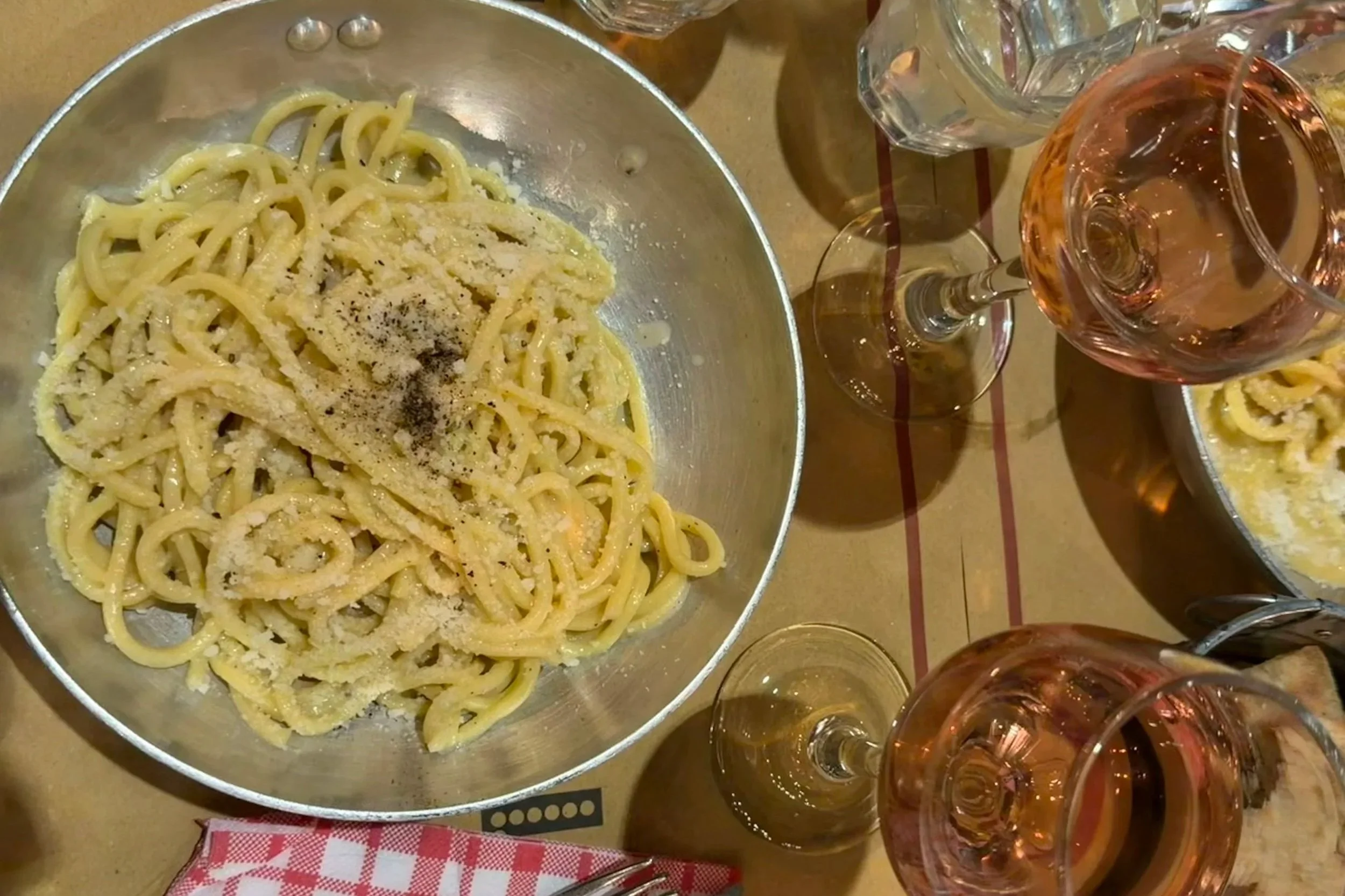 caccio e pepe at tonnarello in rome