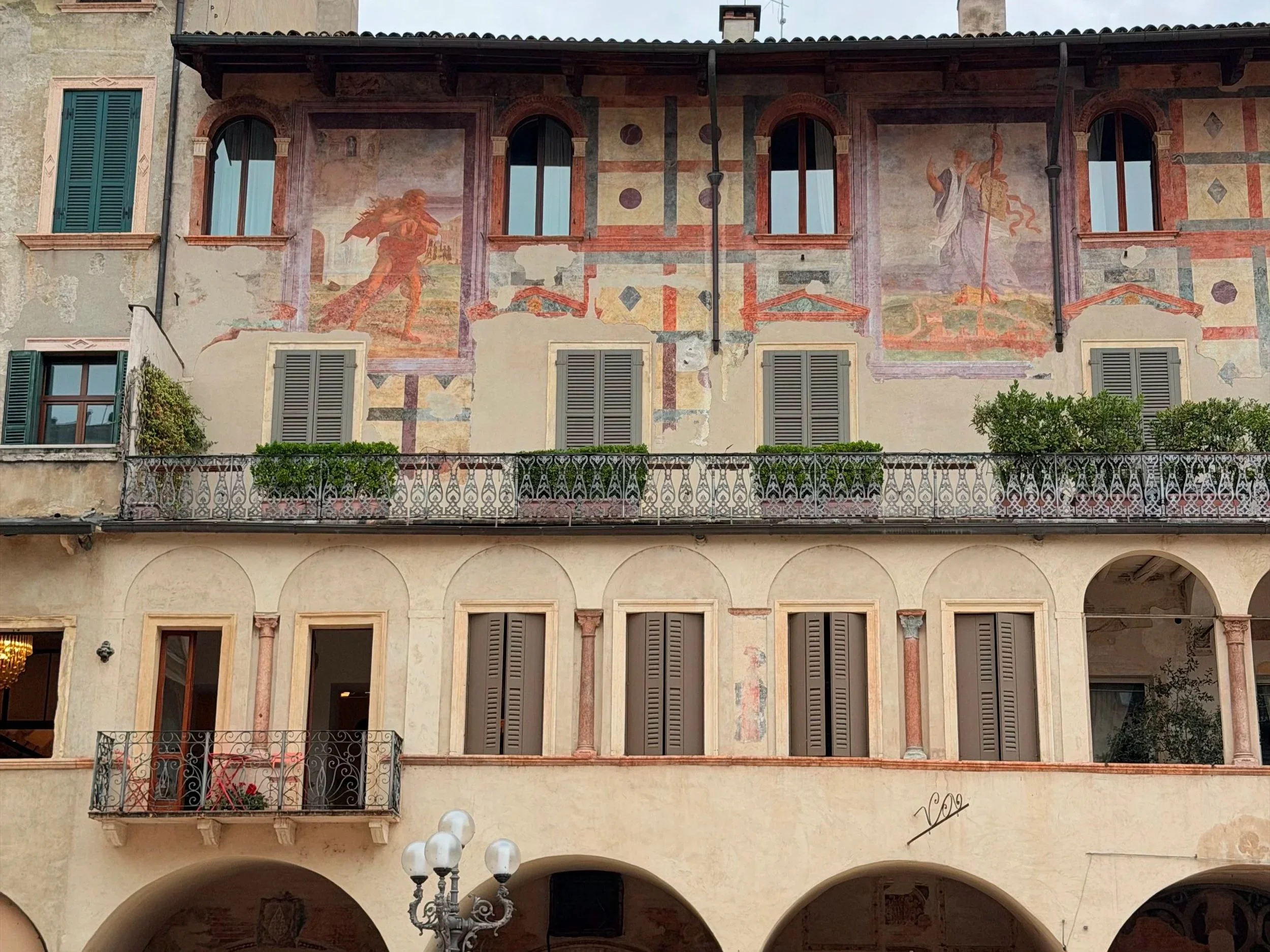 old buildings in verona