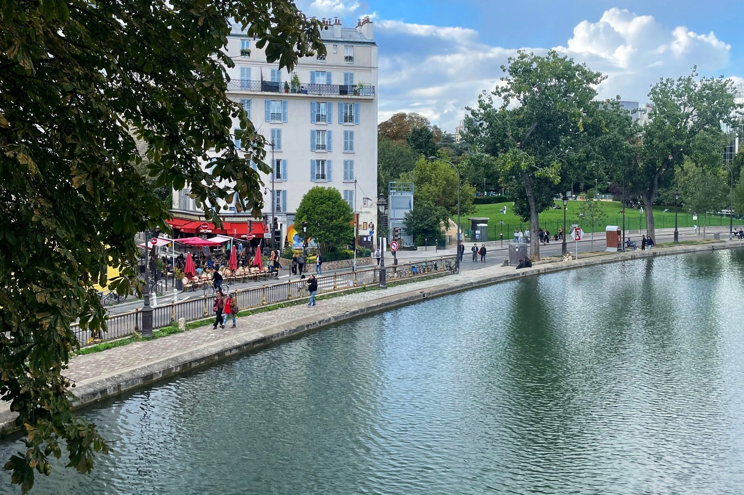 the canals in paris