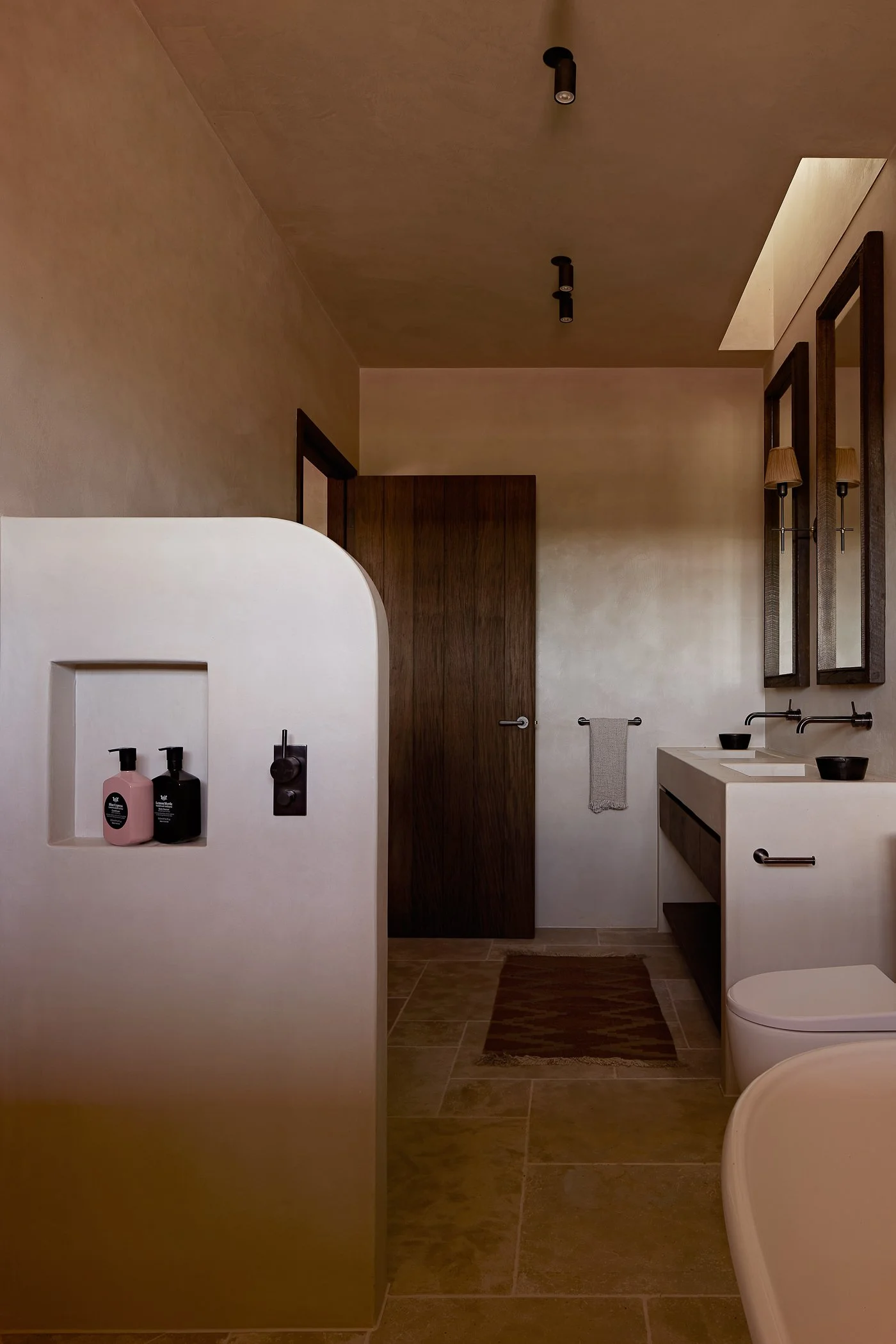 Web and Instagram Res-6.jpg