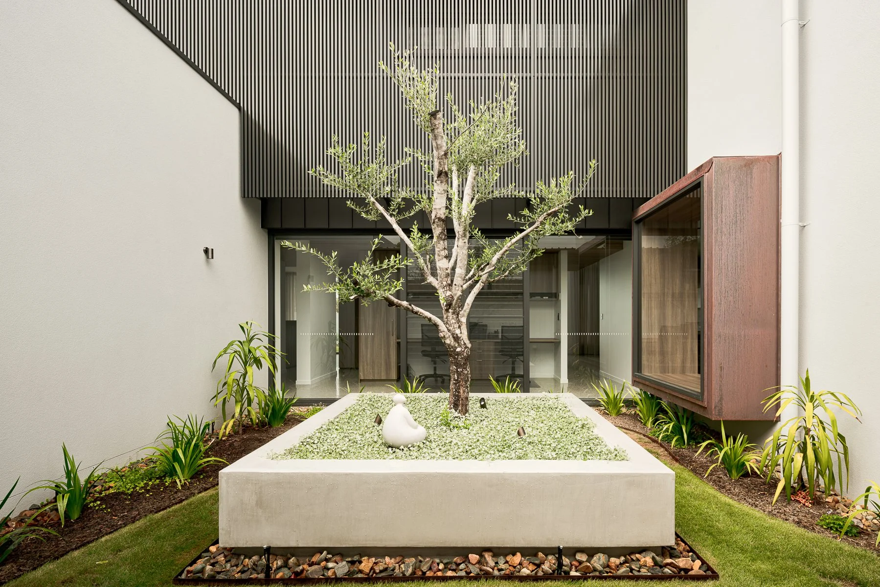 Web and Instagram res-25.jpg