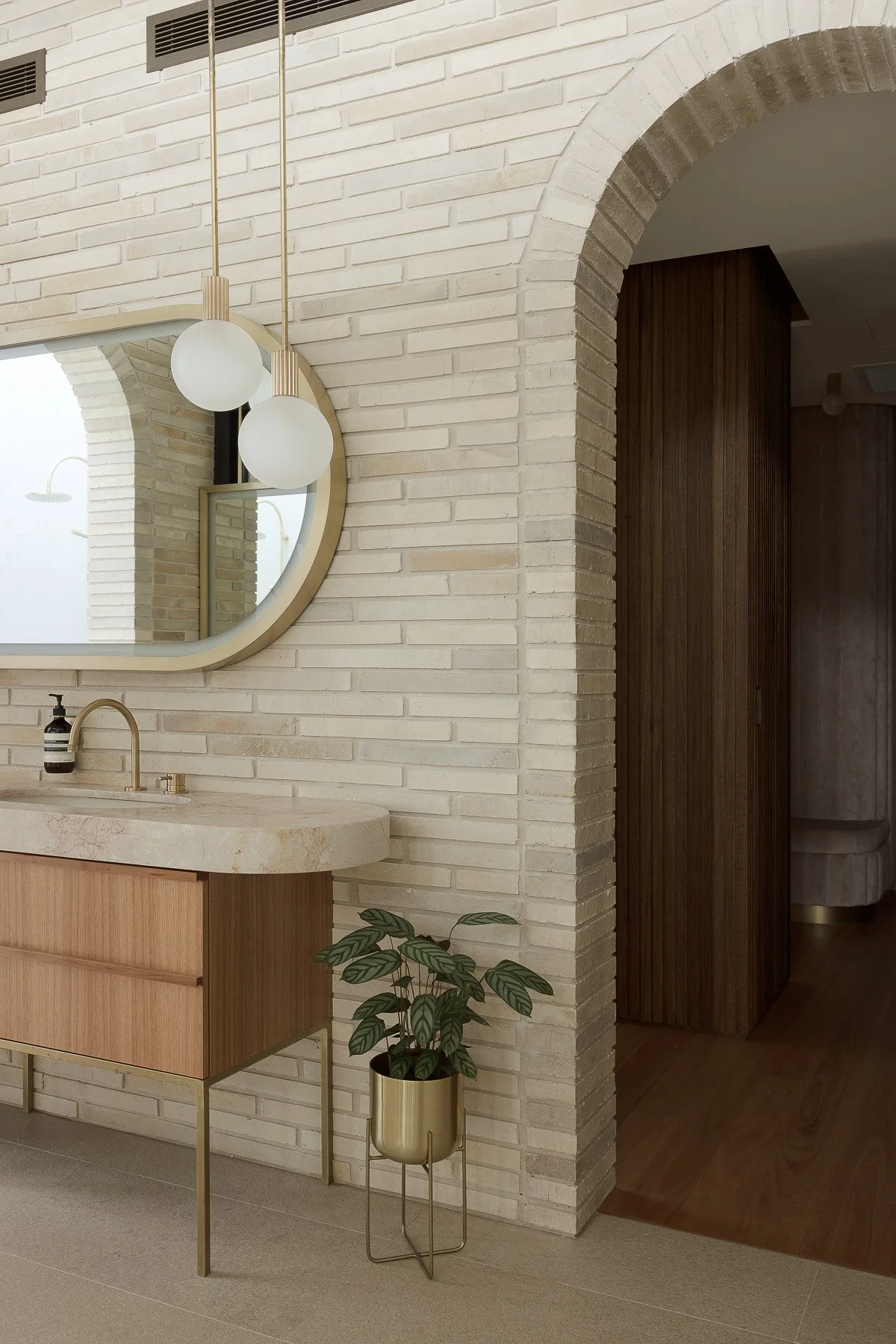 Web and Instagram res-1.jpg