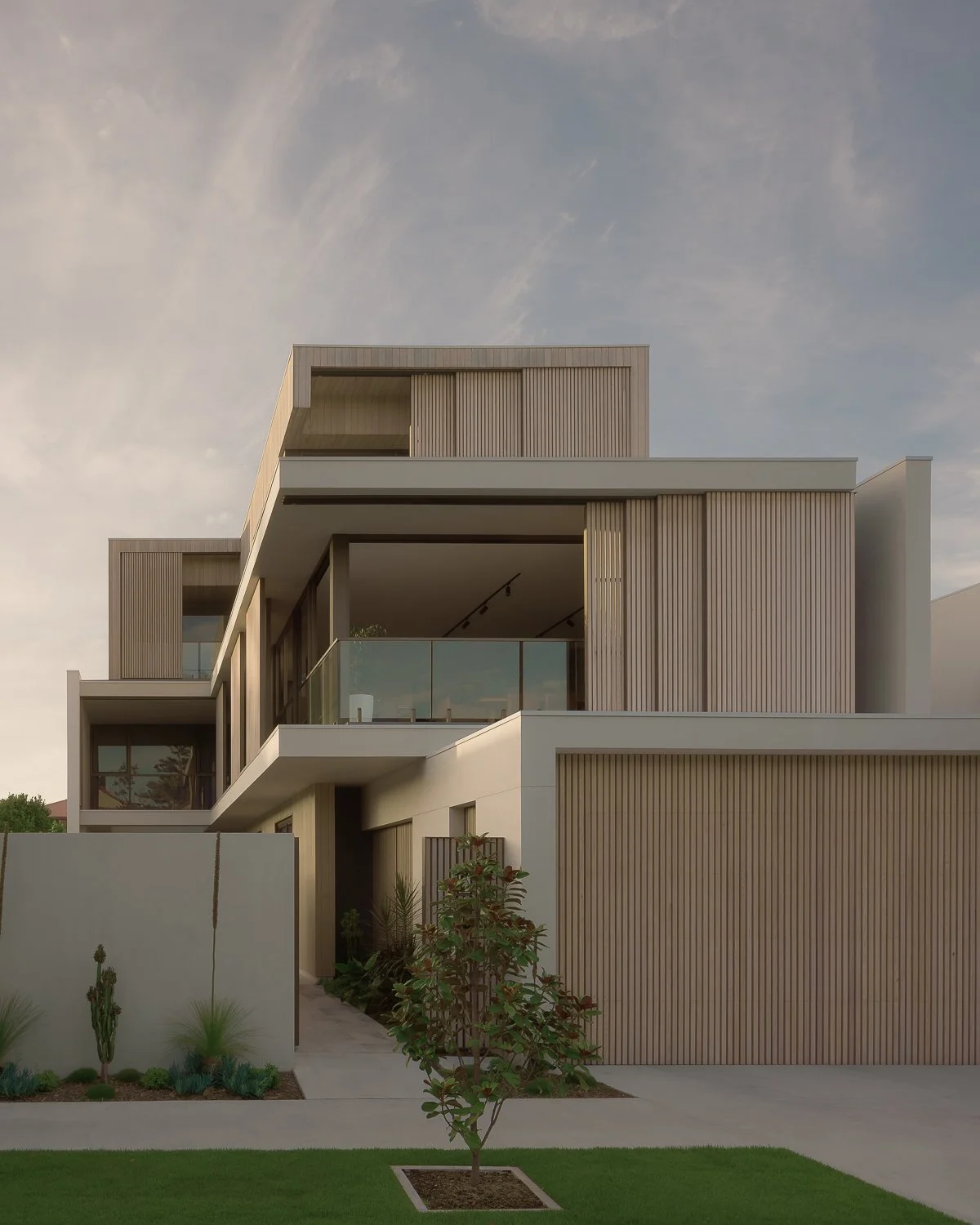 Web and Instagram res-1.jpg