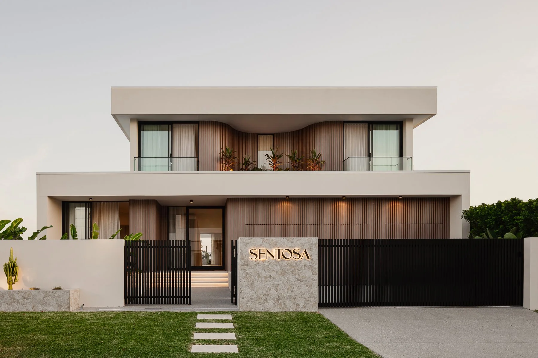 Web and Instagram res-12.jpg