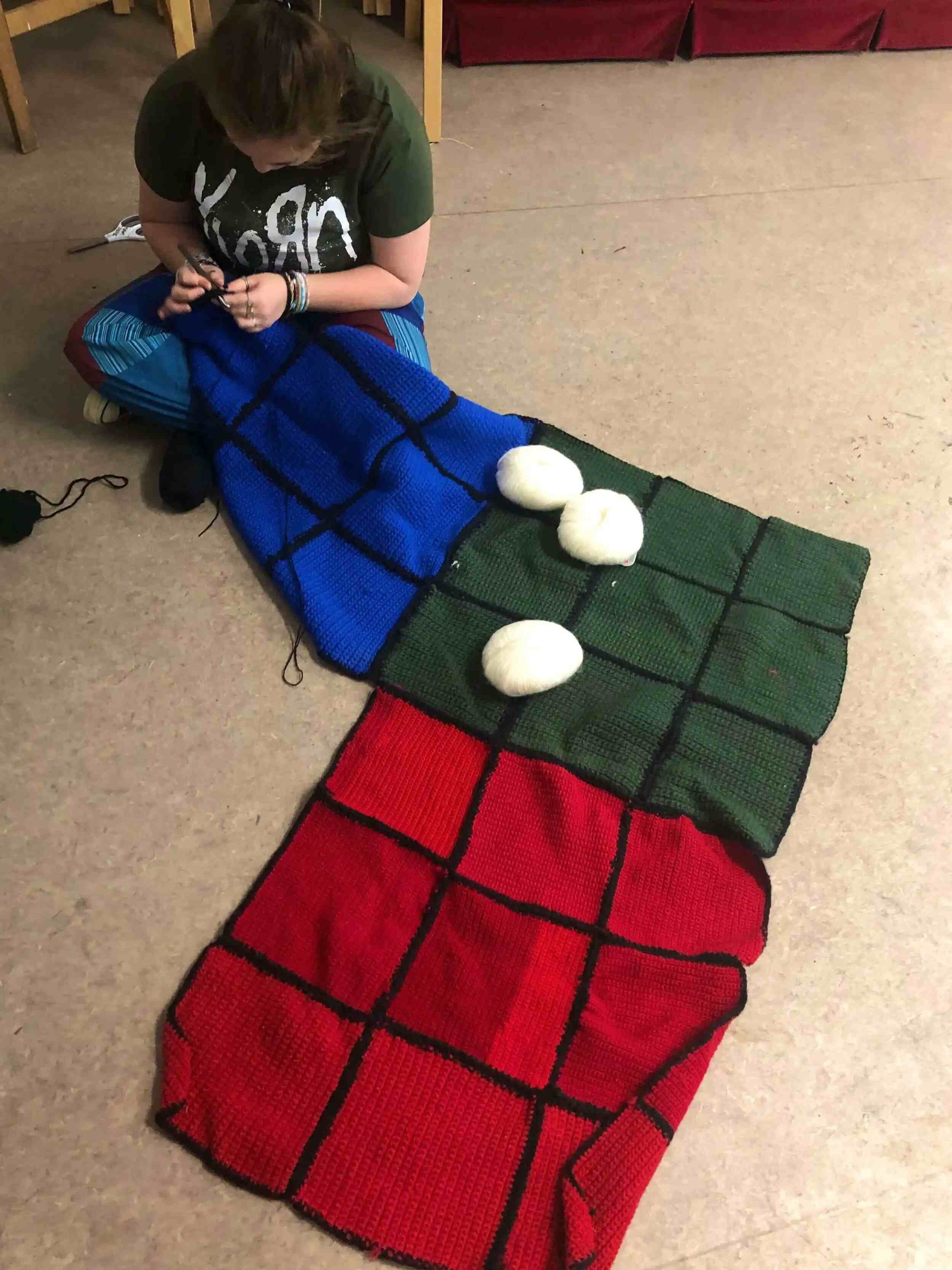 sfhs-elev hekler stort teppe.jpg