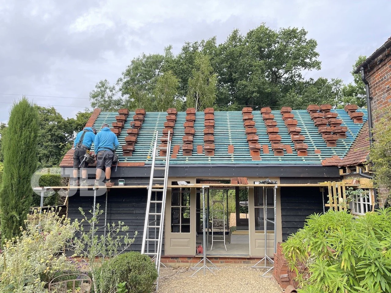Rustling End, Hitchin extension, roof work