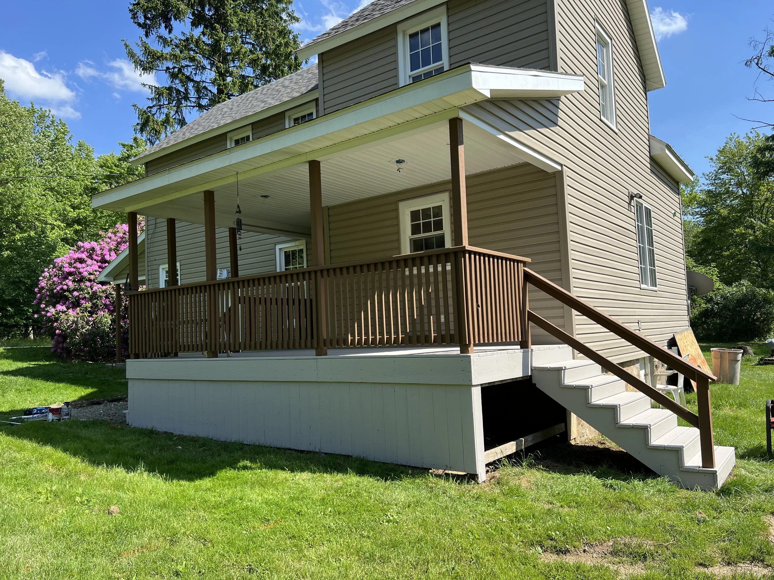 House with painted porch