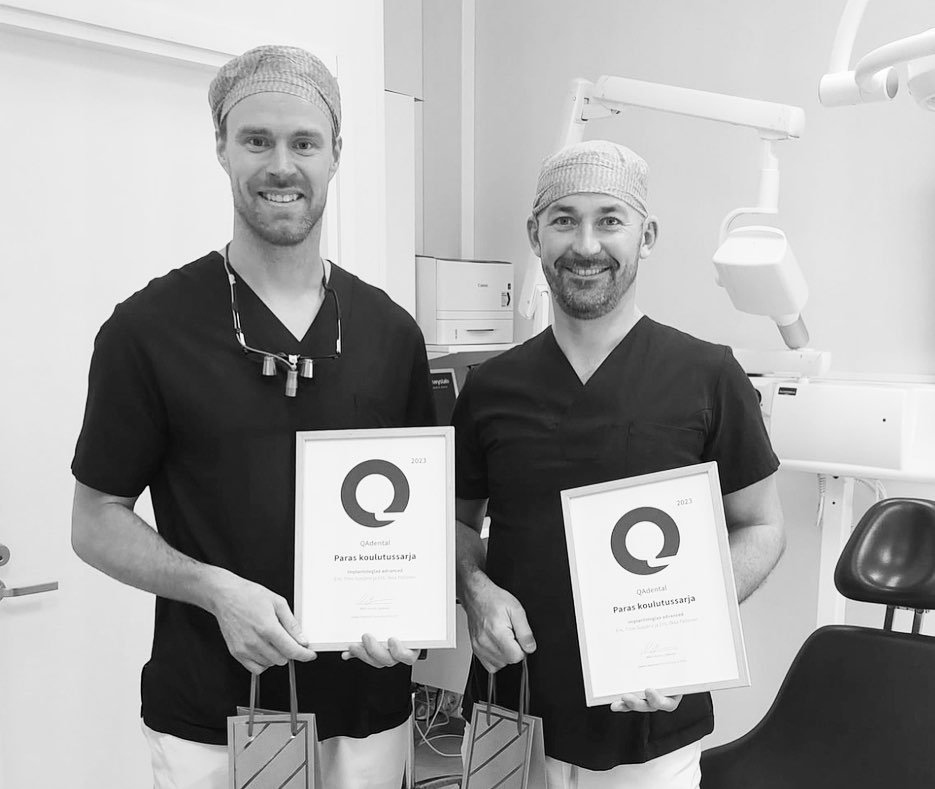 🥳
Wow! A great honor to get awarded as the best educational series of 2023 on @qadentalconsult . 
The awarded series was &ldquo;Implantolgy Advanced&rdquo; hosted and presented together with Dr. Ilkka Pallonen. 

We had a lot of fun making the lectu